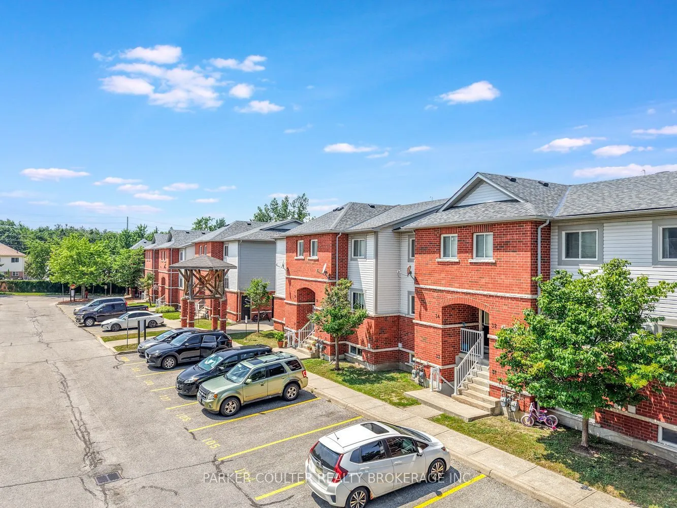 241 Ferndale Drive S #37