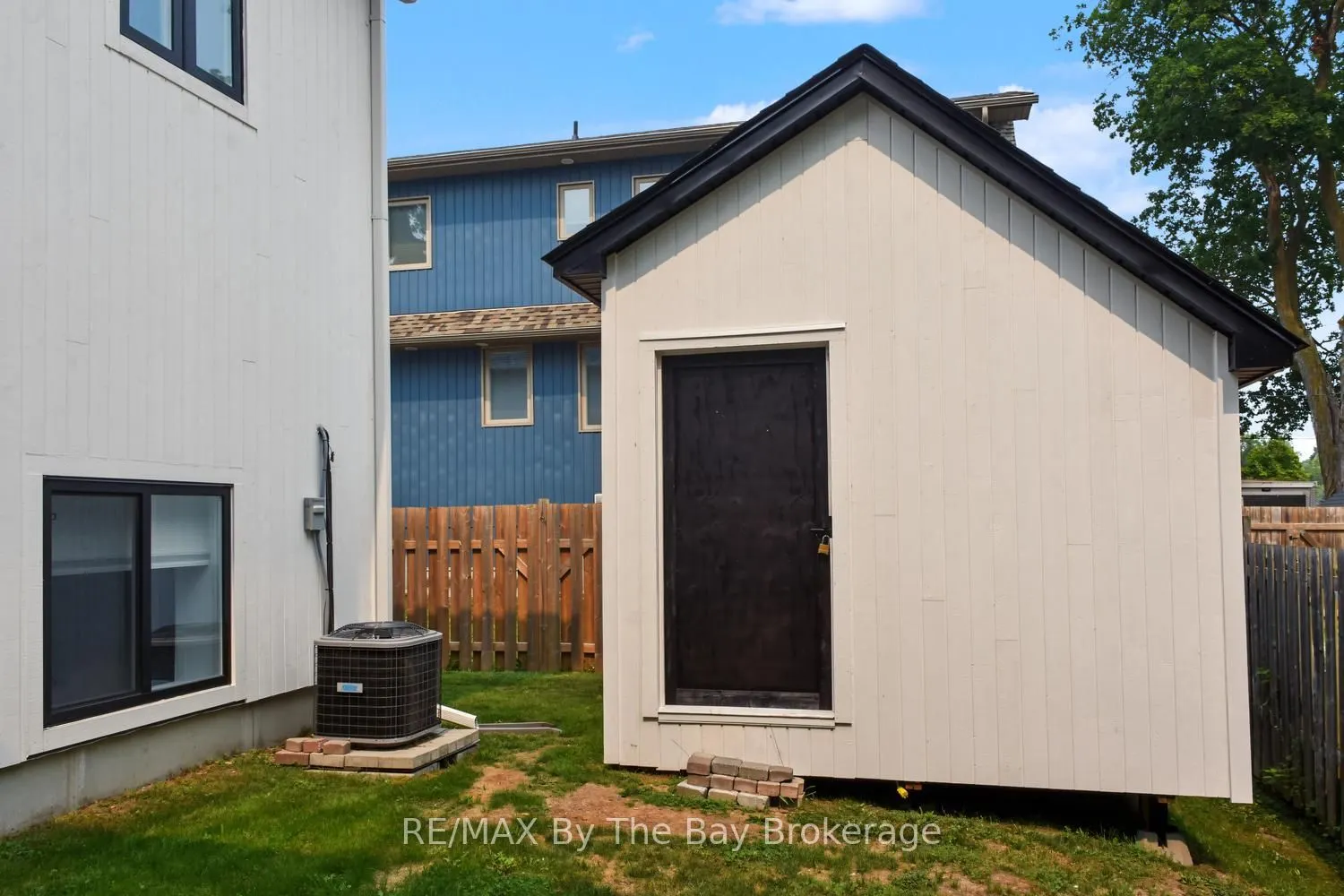 208 Thomas Street