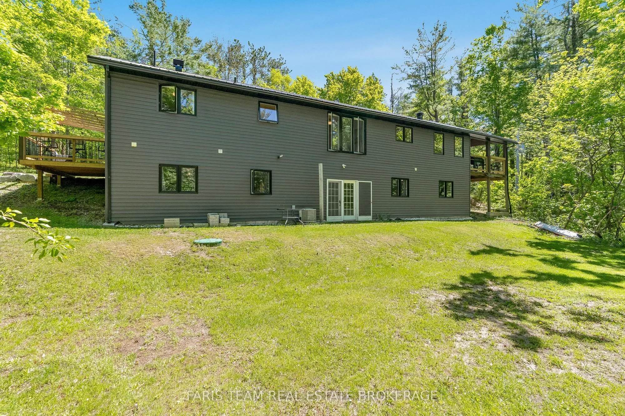 800 Mount St. Louis Road W