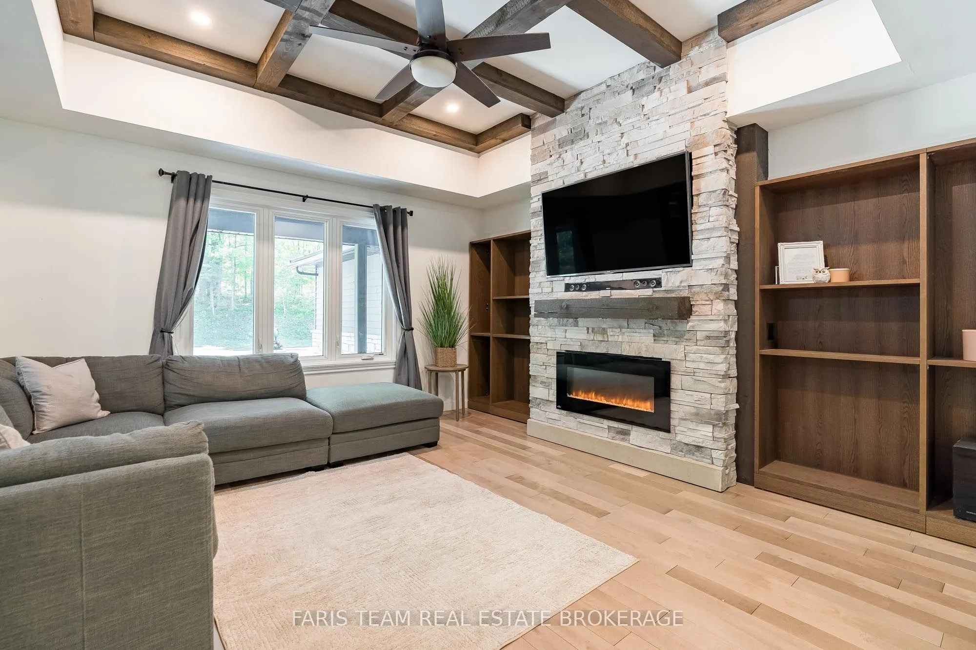 800 Mount St. Louis Road W