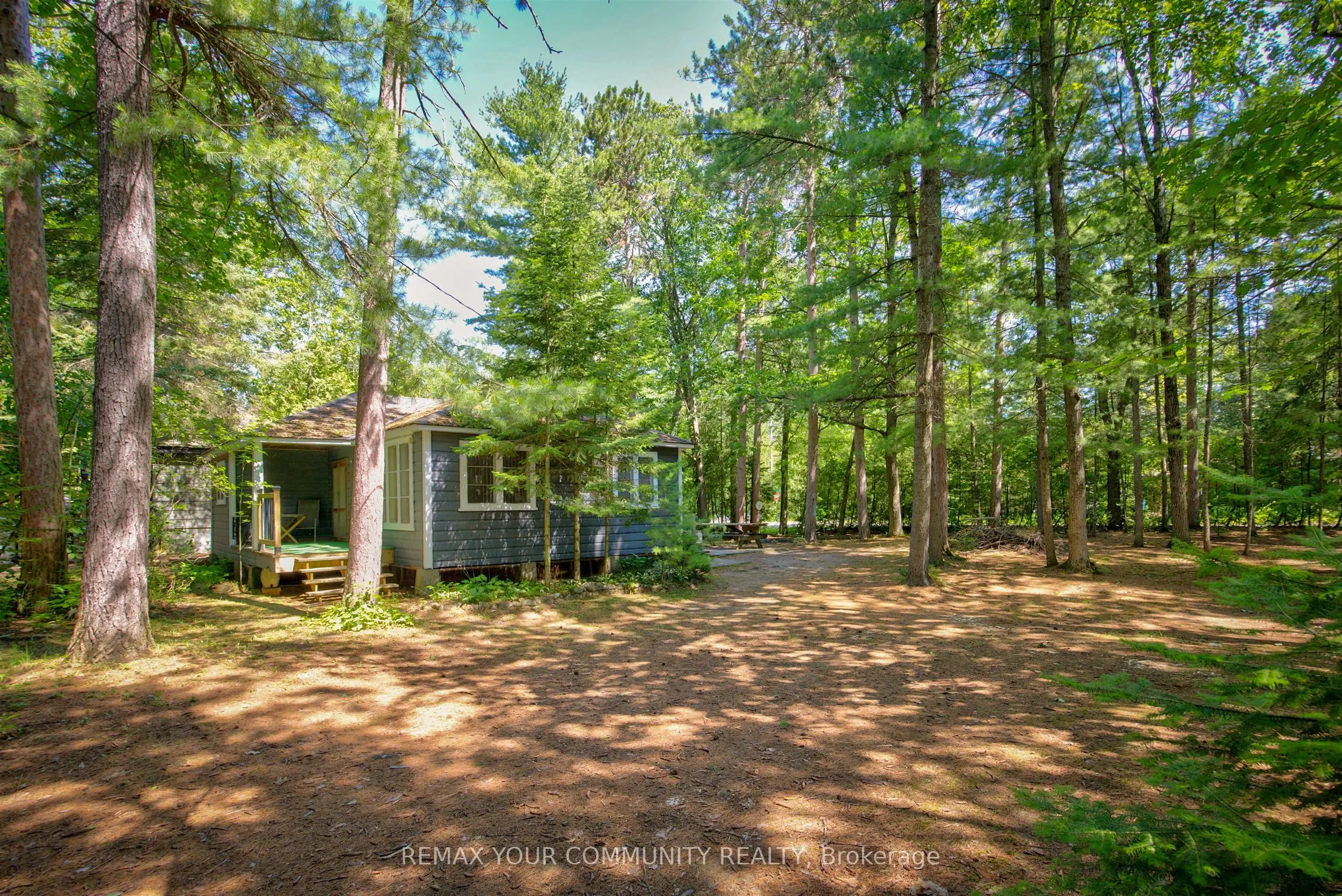 341 Tiny Beaches Road N