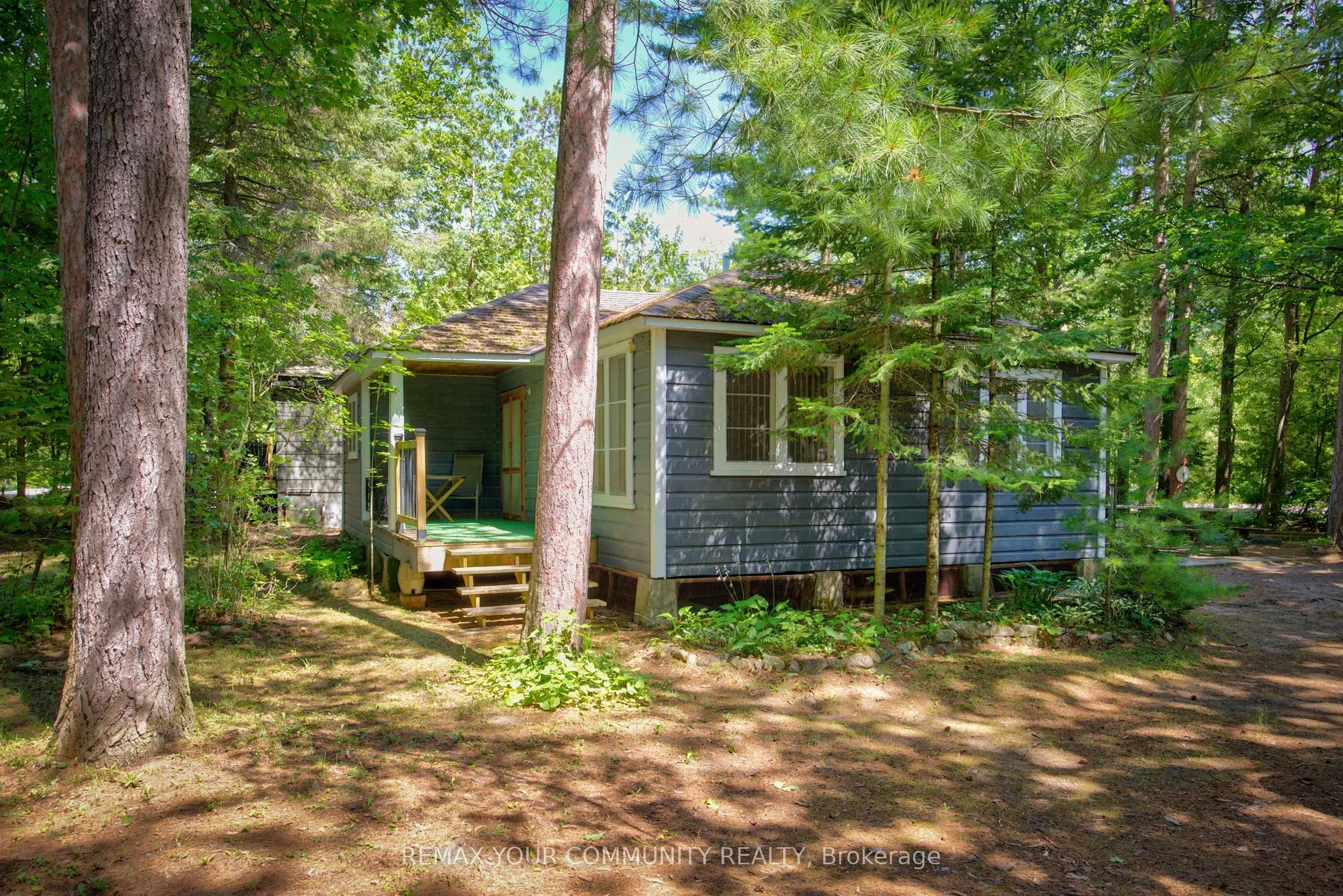 341 Tiny Beaches Road N