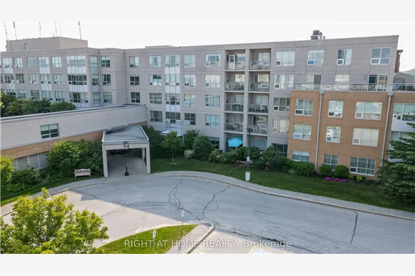 94 Dean Avenue #404