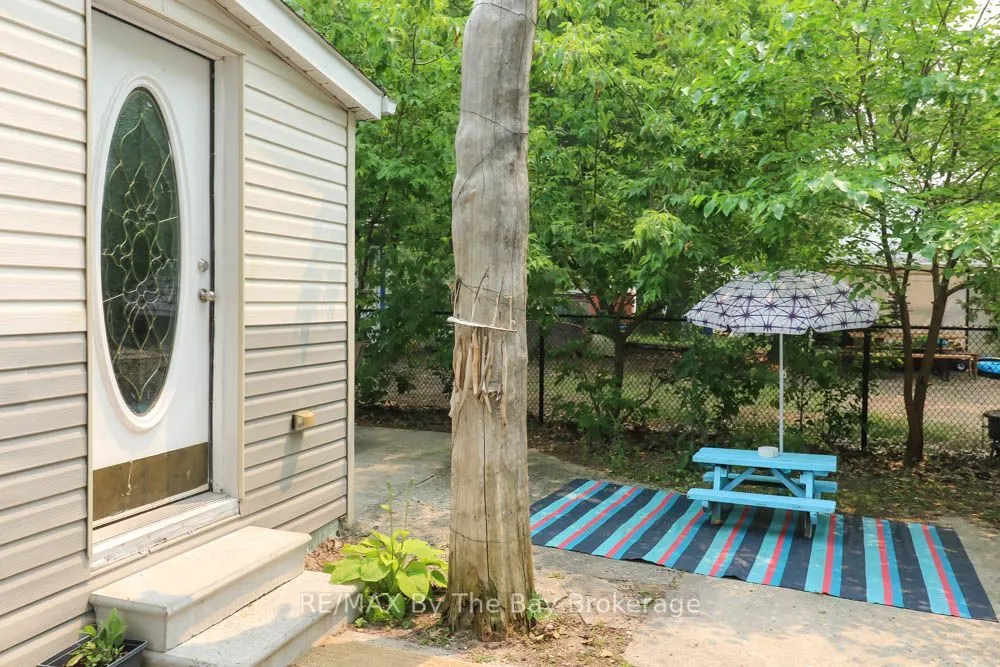 217 Dunkerron Avenue