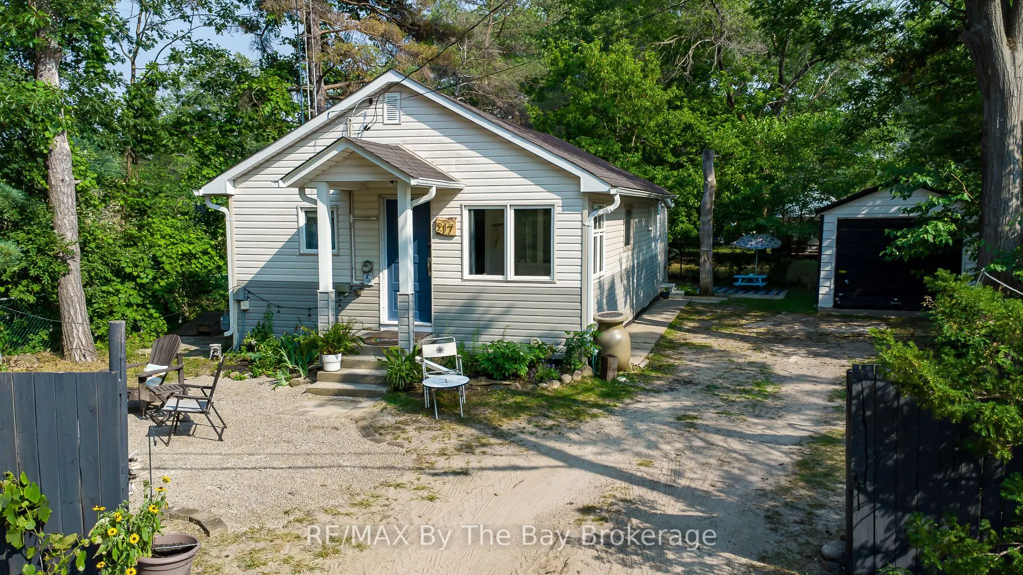 217 Dunkerron Avenue