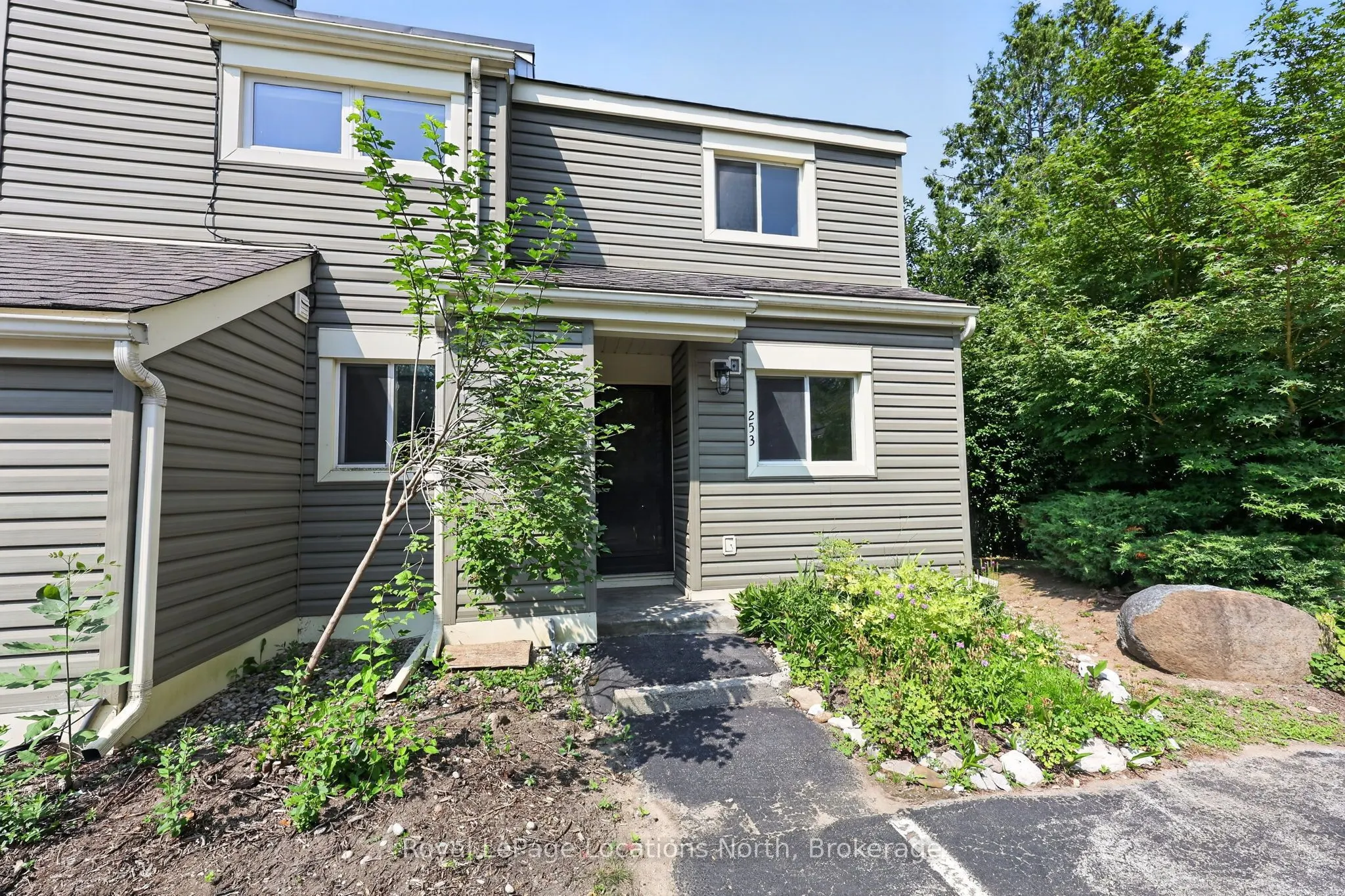 13 Harbour Street W #253