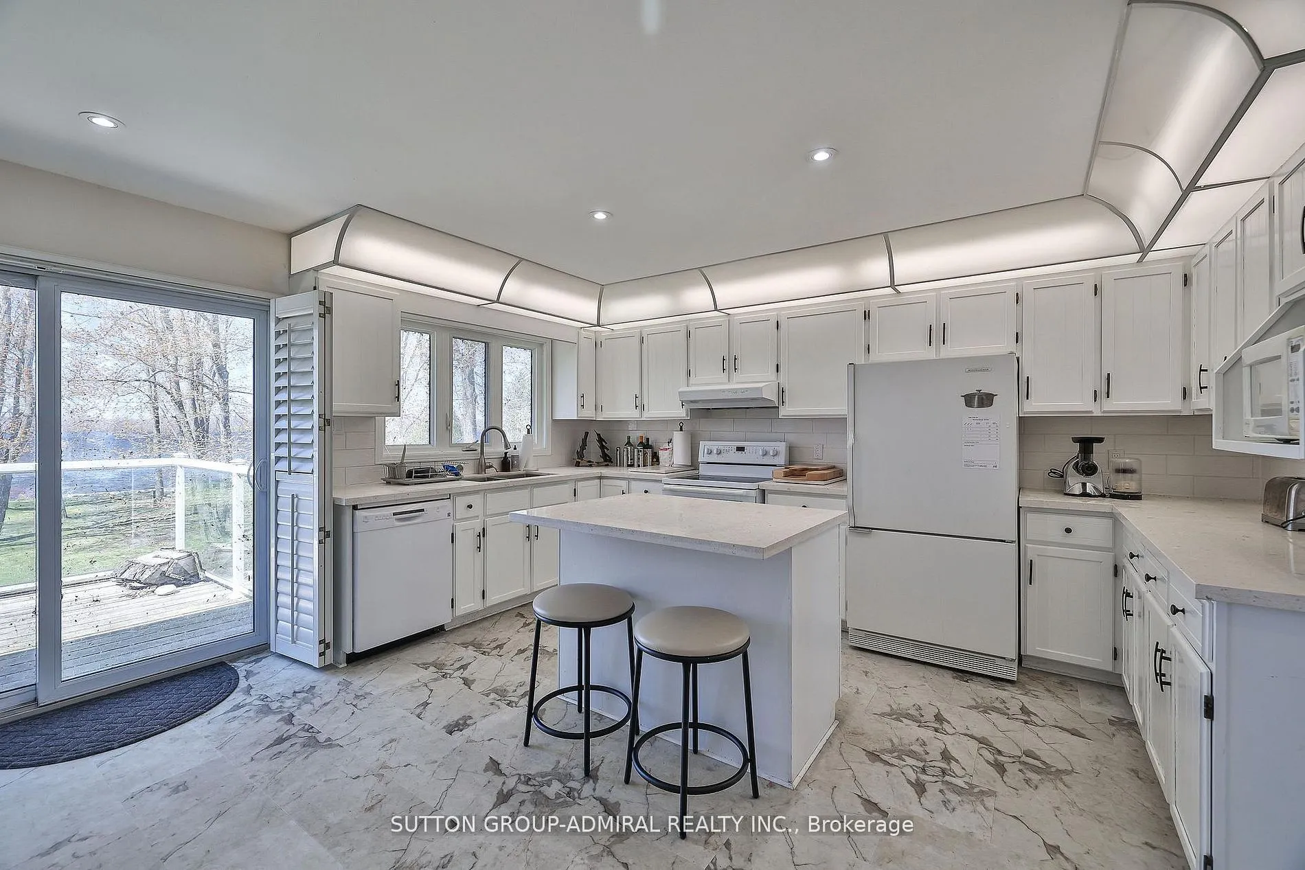 182 Bayshore Drive