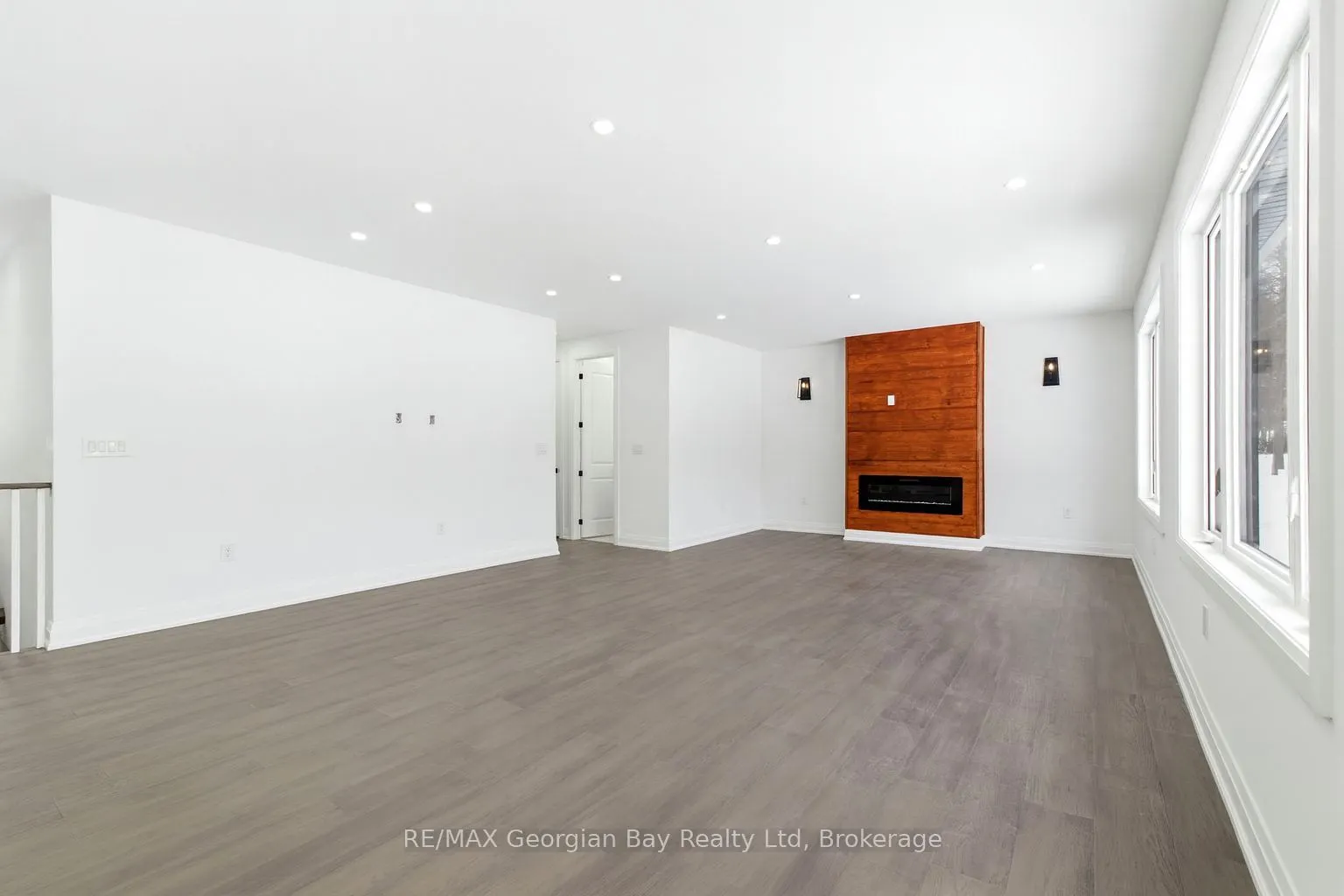 49 Beaufort Crescent