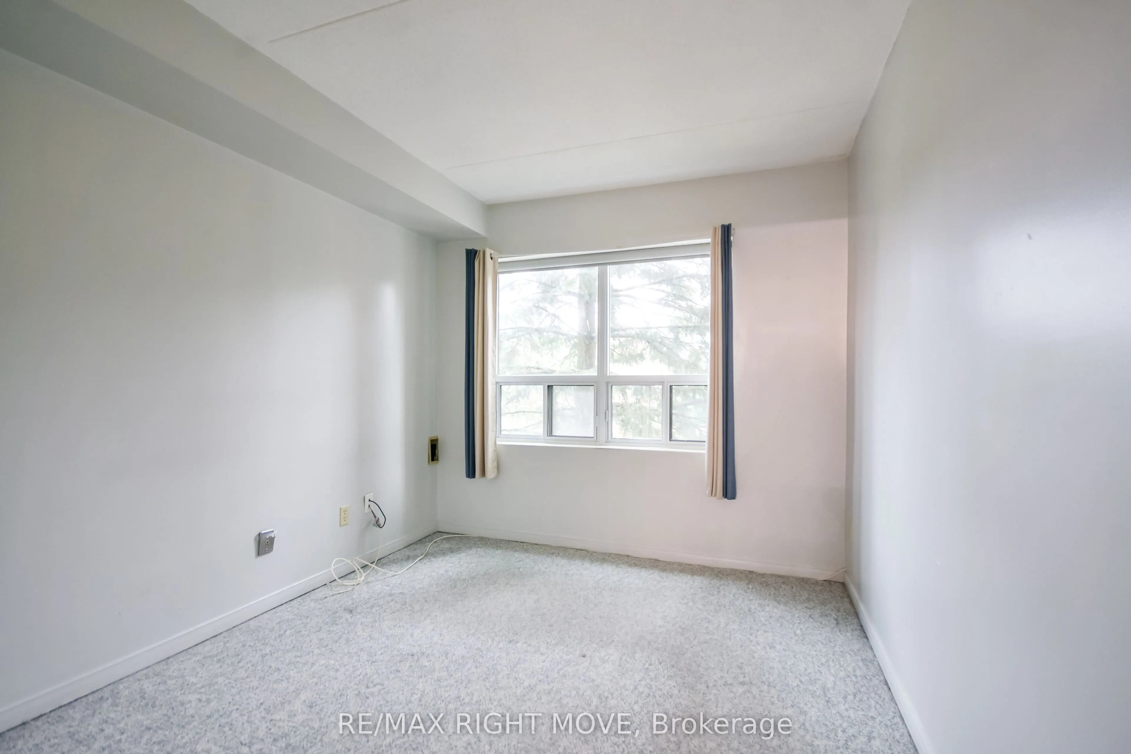 54 Fittons Road W #306