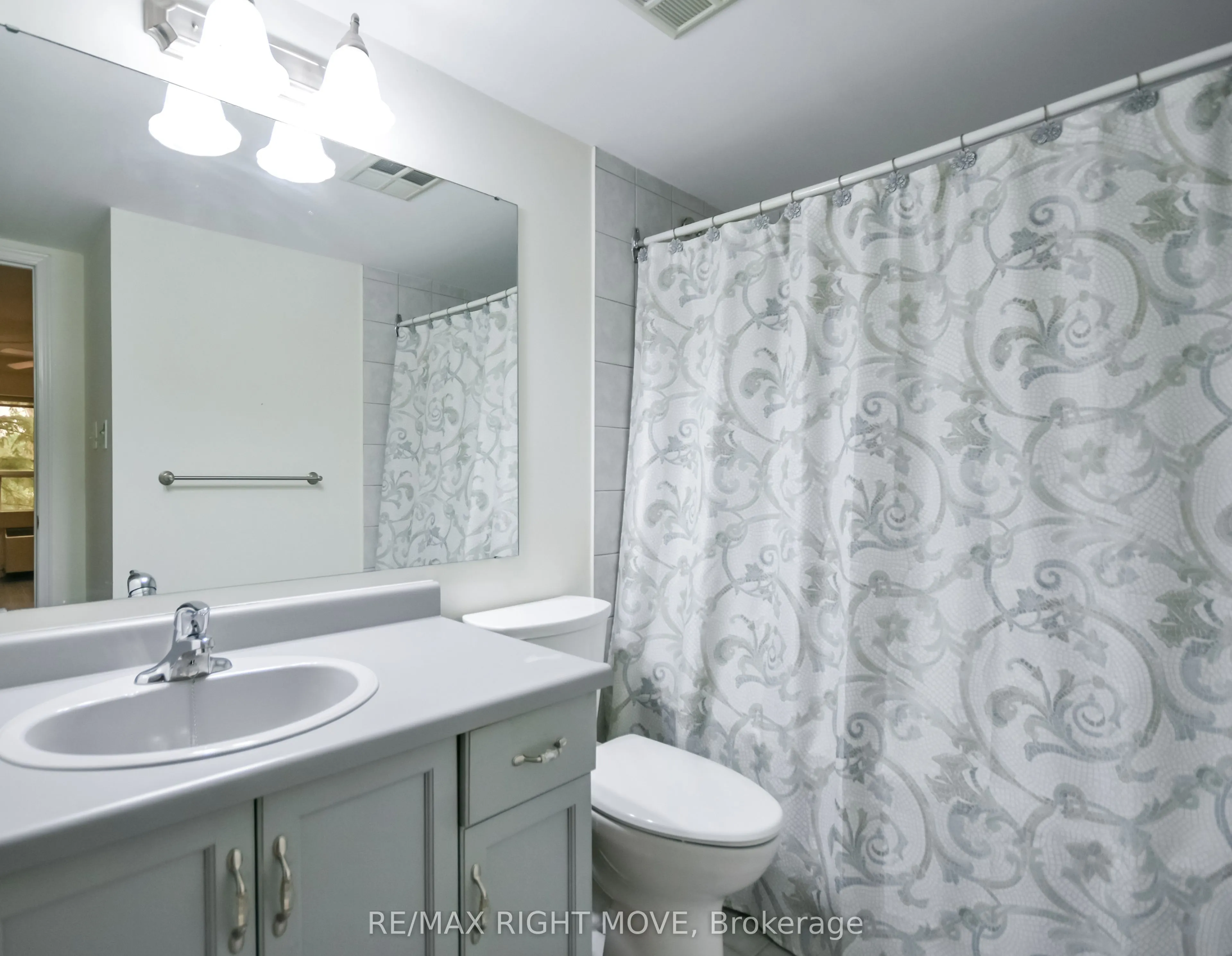 54 Fittons Road W #306