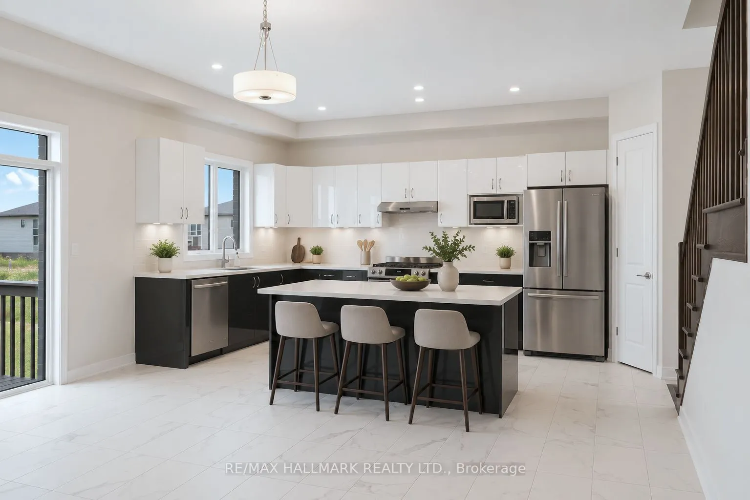 3769 Sunbank Crescent