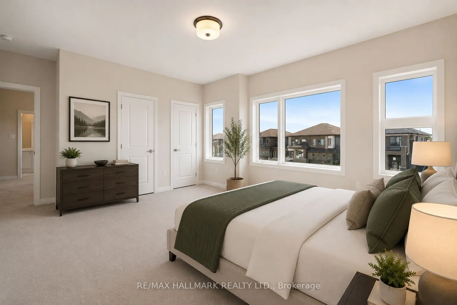3769 Sunbank Crescent