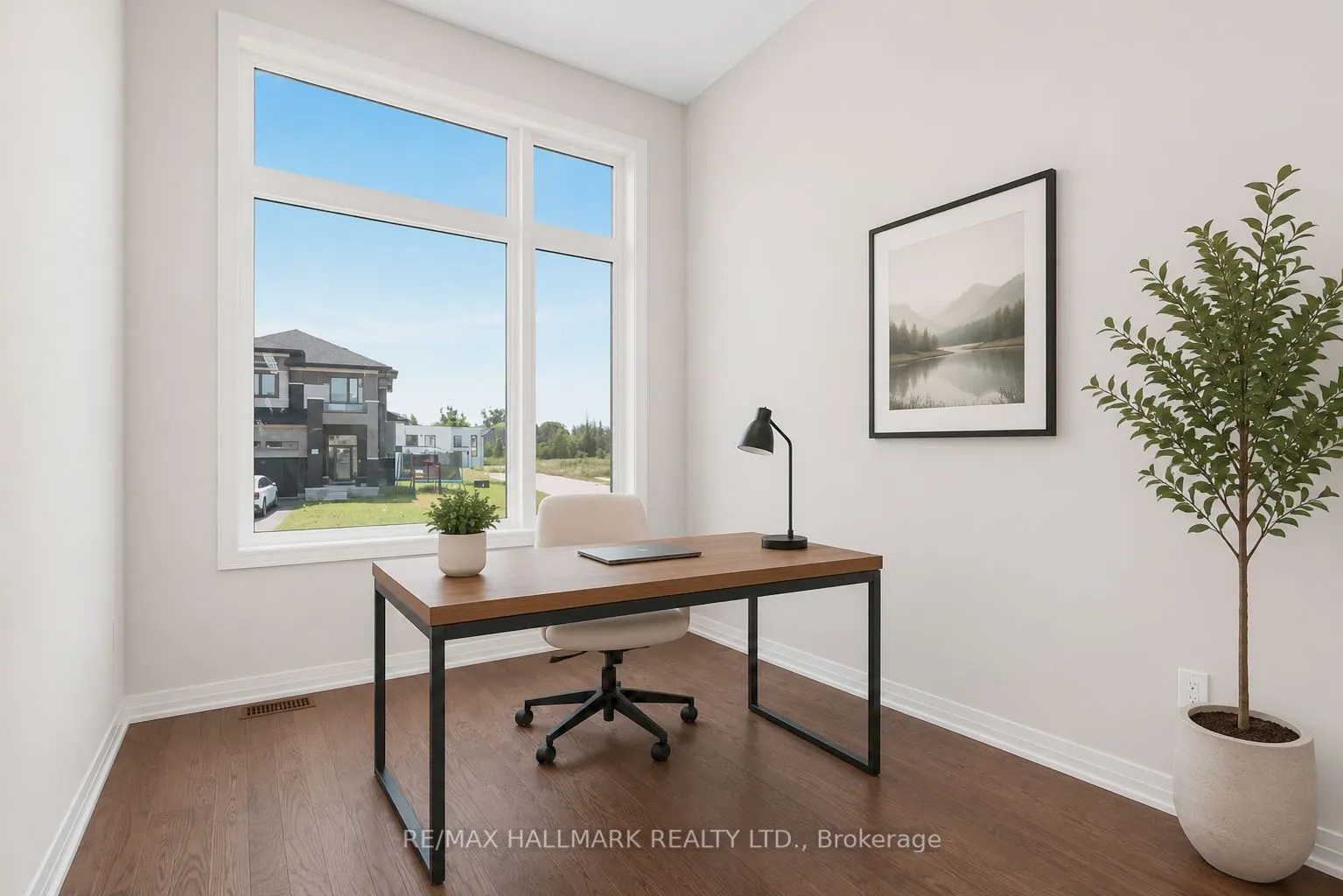 3769 Sunbank Crescent