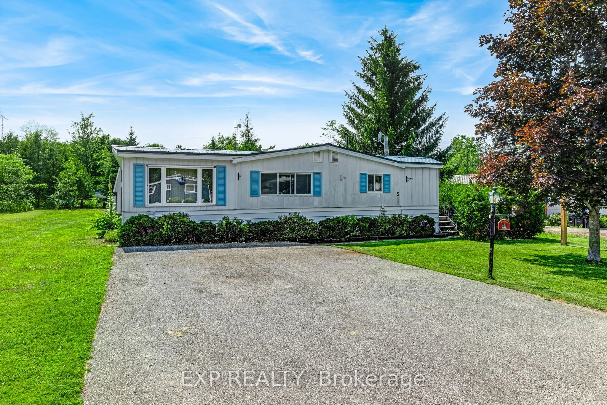 5263 Elliott Side Road #5