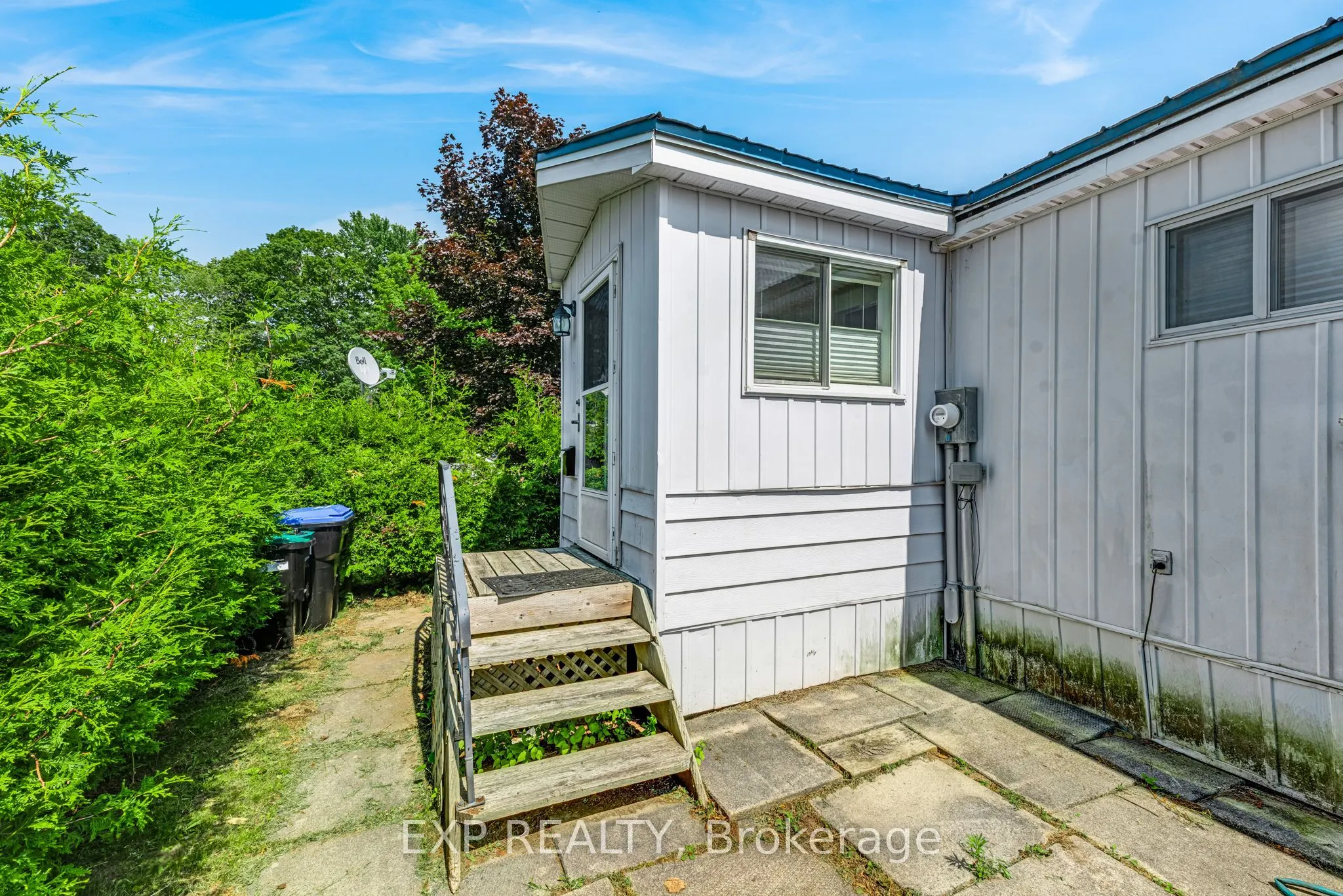 5263 Elliott Side Road #5