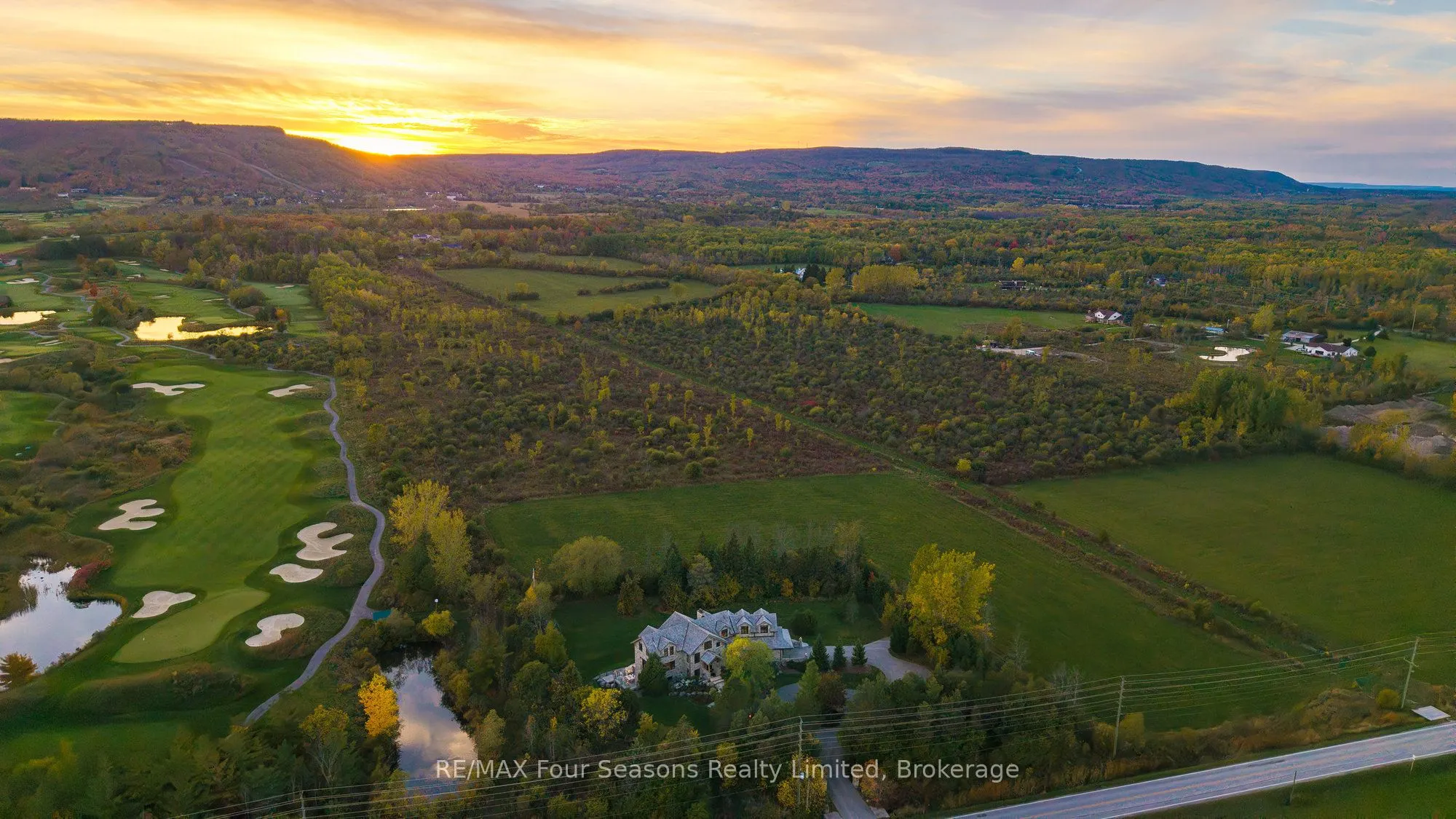 2710 Nottawasaga 10 Concession N