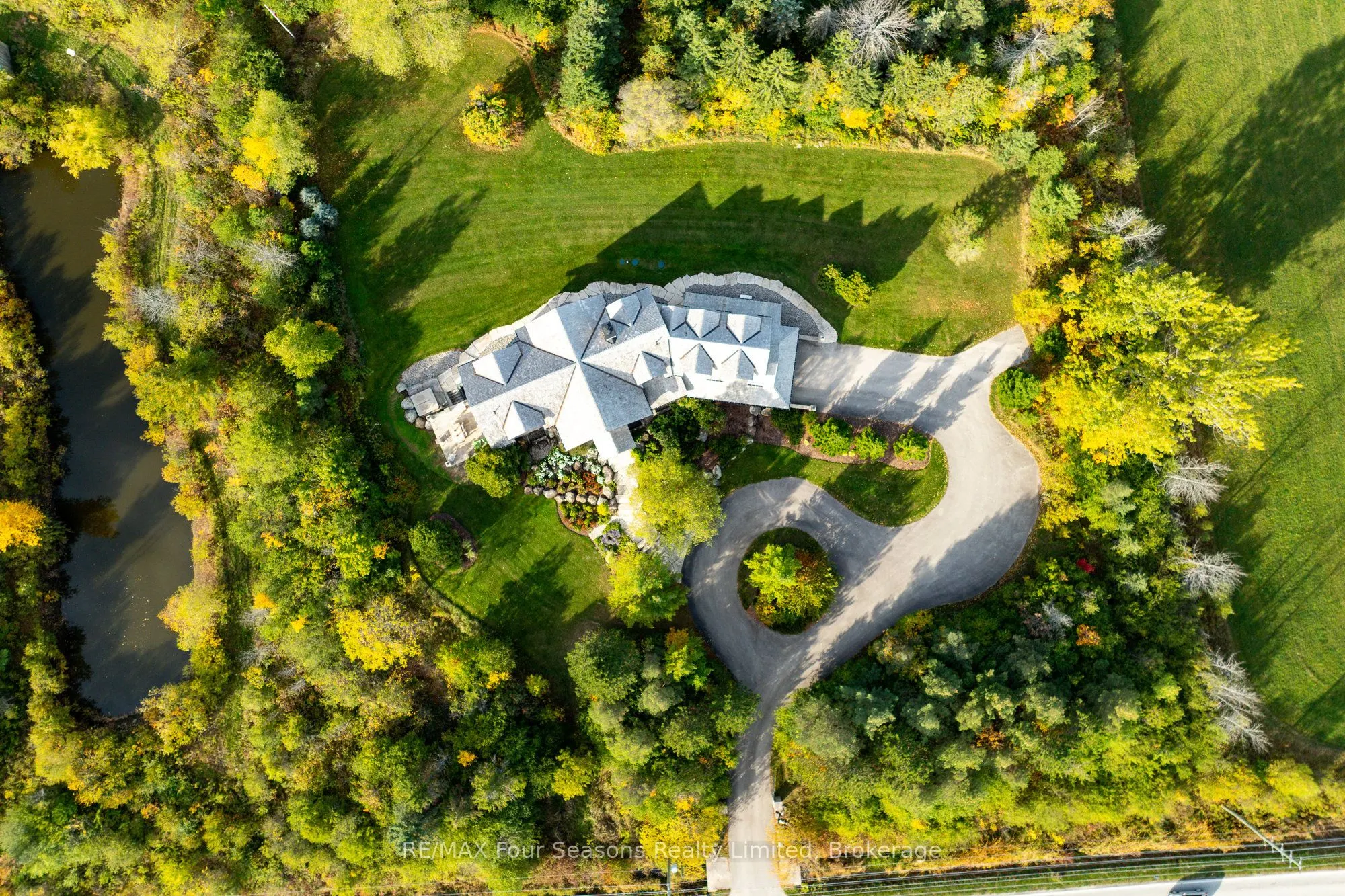 2710 Nottawasaga 10 Concession N