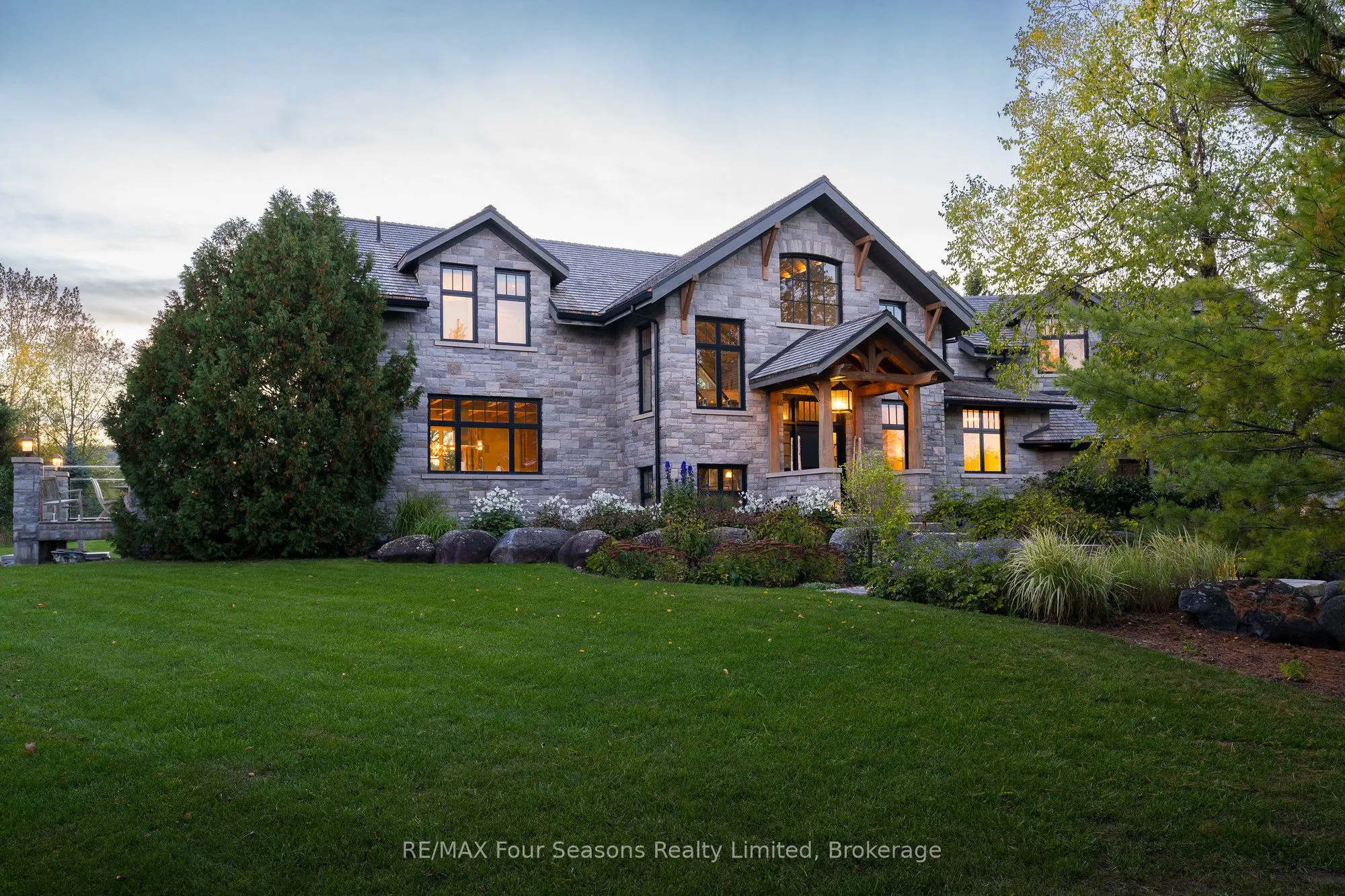 2710 Nottawasaga 10 Concession N