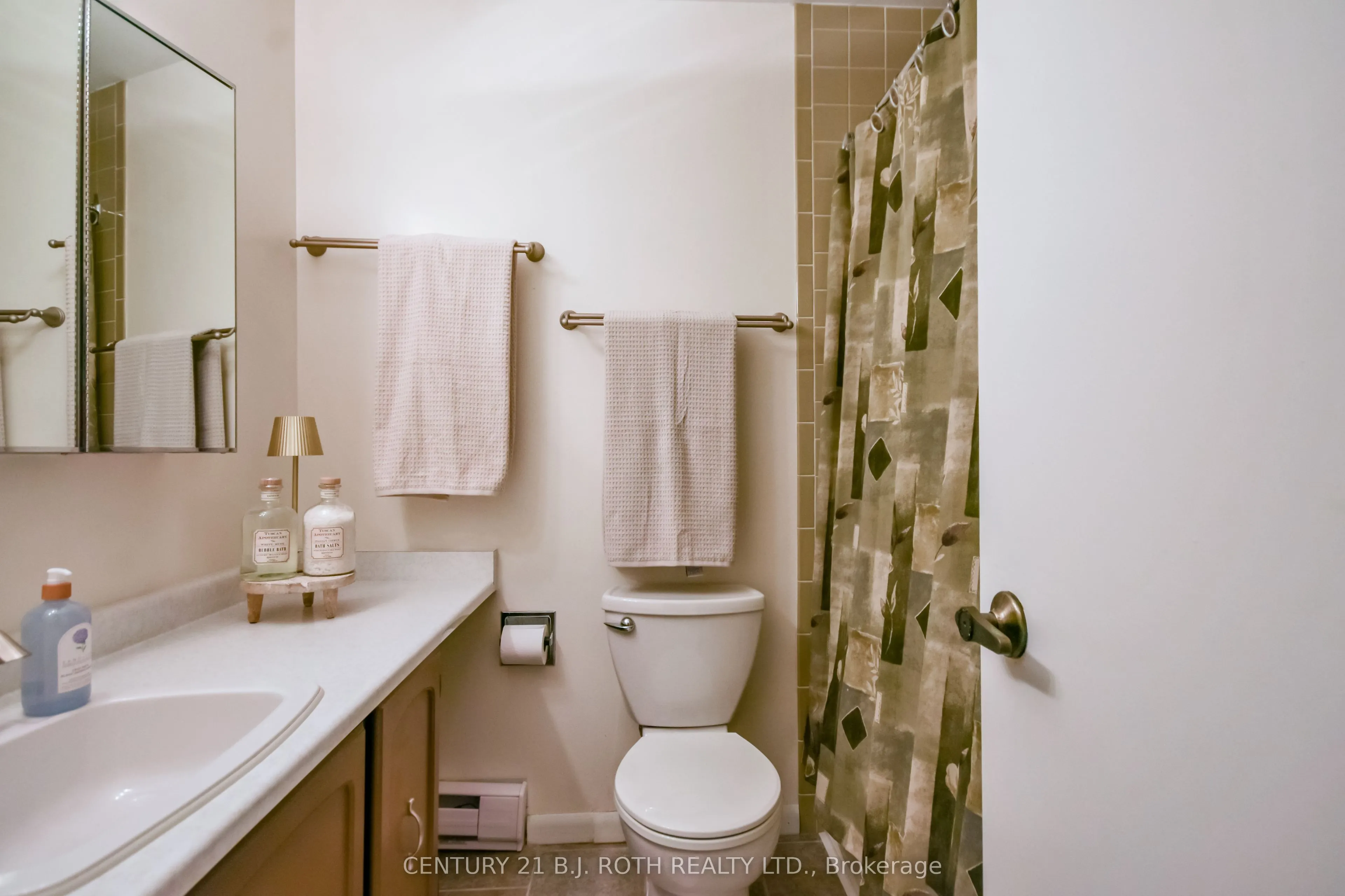 2 Paradise Boulevard #Unit 20