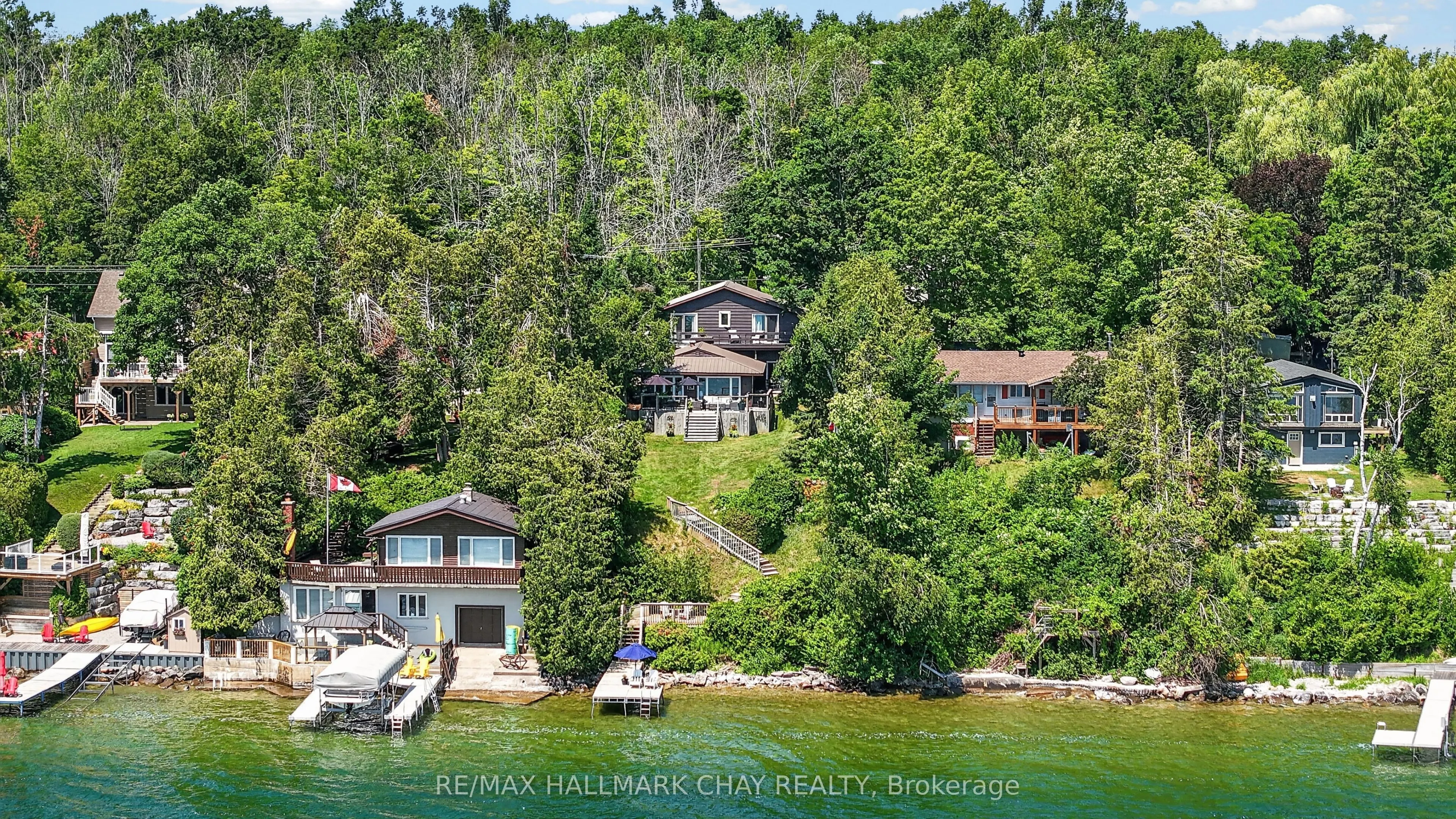 2289 Lakeshore Road E