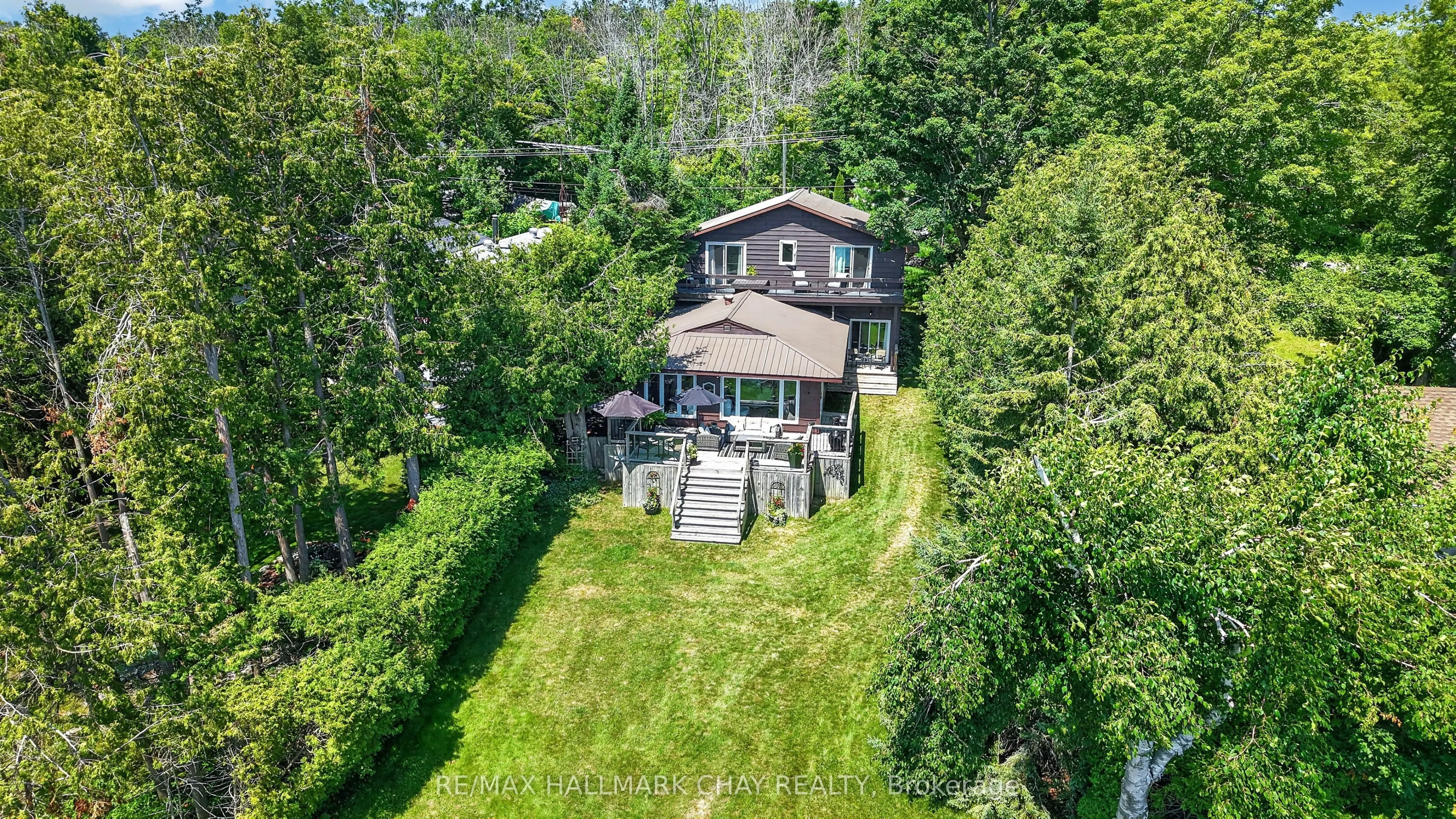2289 Lakeshore Road E