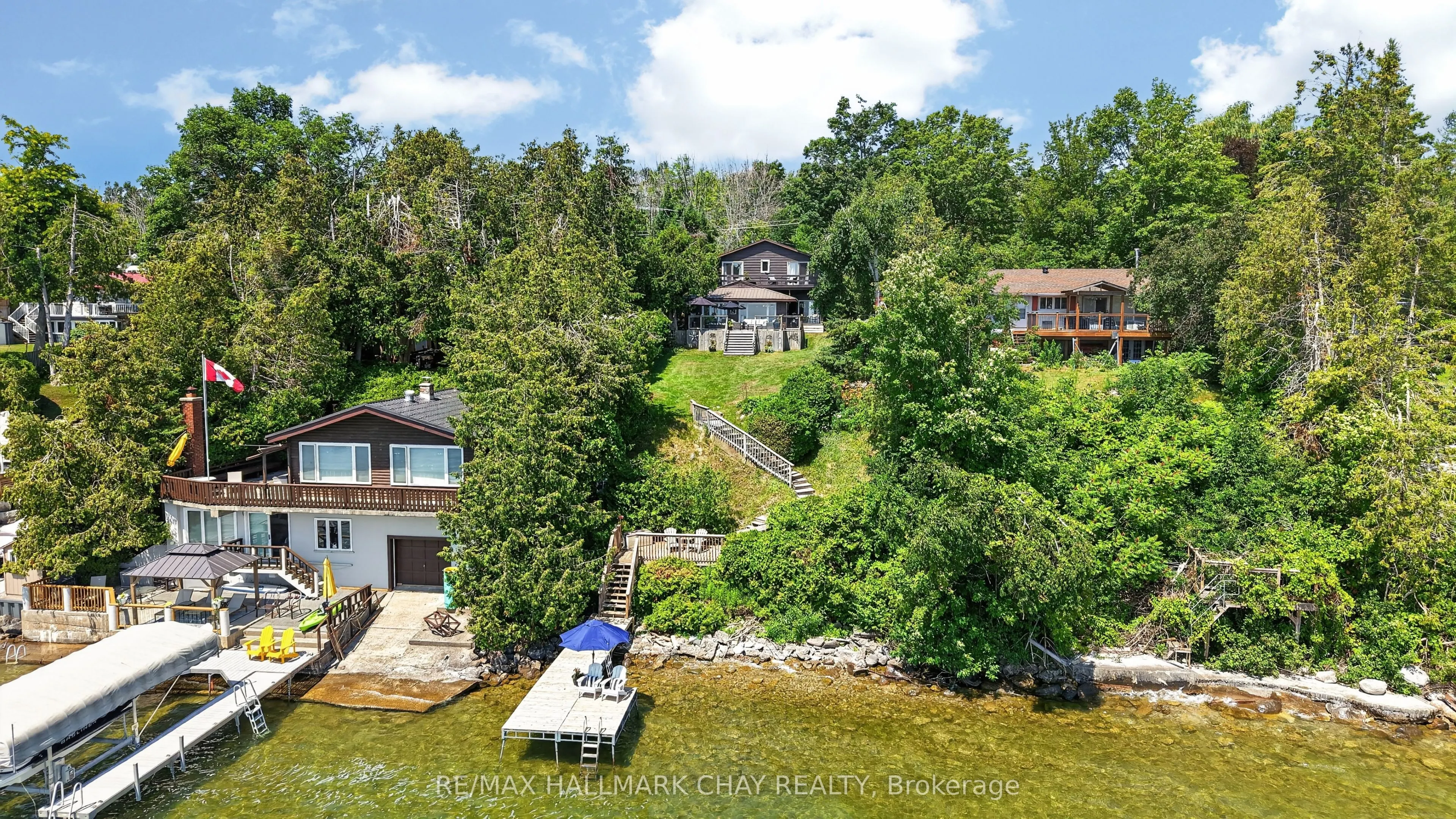 2289 Lakeshore Road E