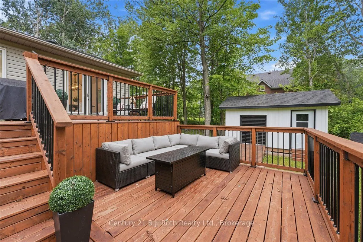 1439 Chapman Road