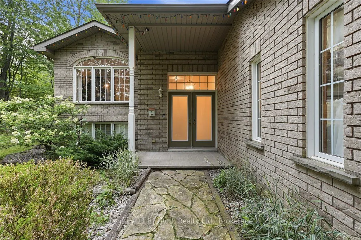 1439 Chapman Road