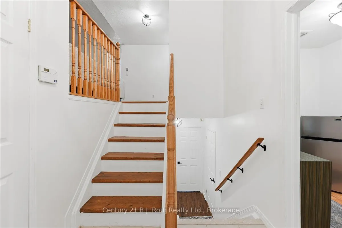 1439 Chapman Road