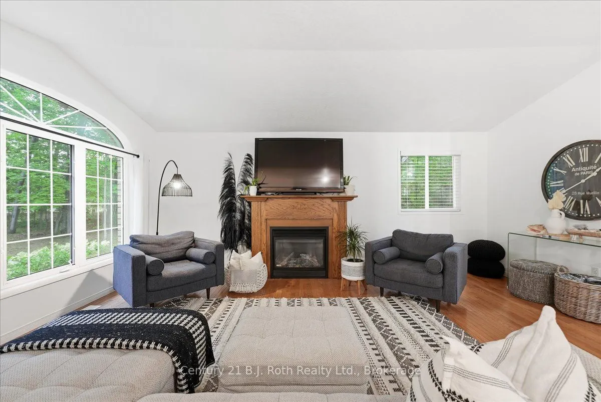 1439 Chapman Road