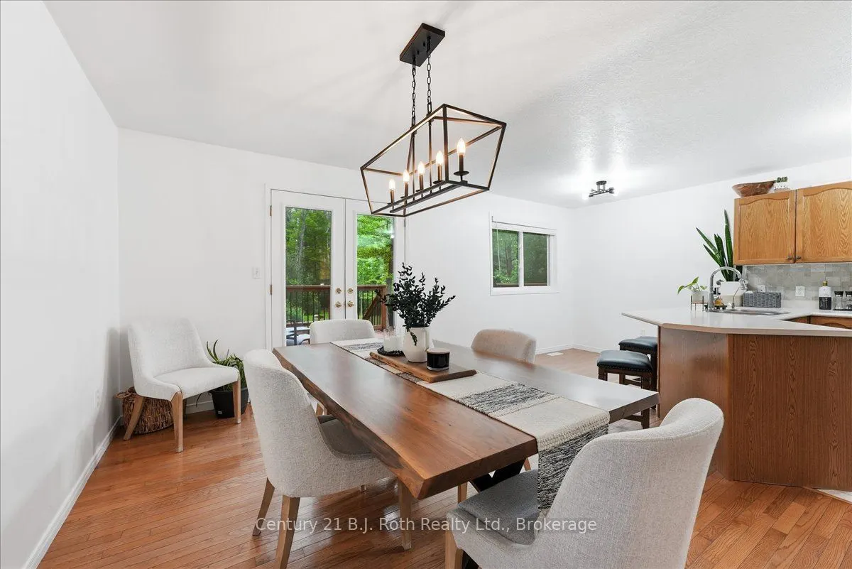 1439 Chapman Road