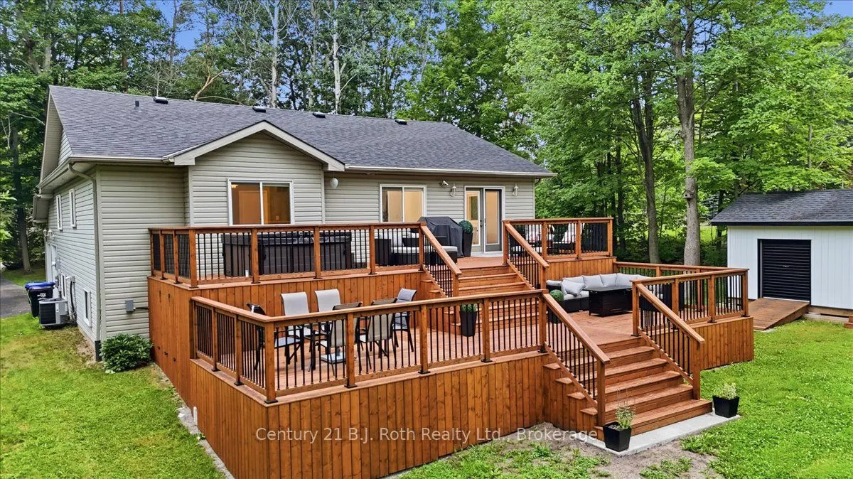 1439 Chapman Road