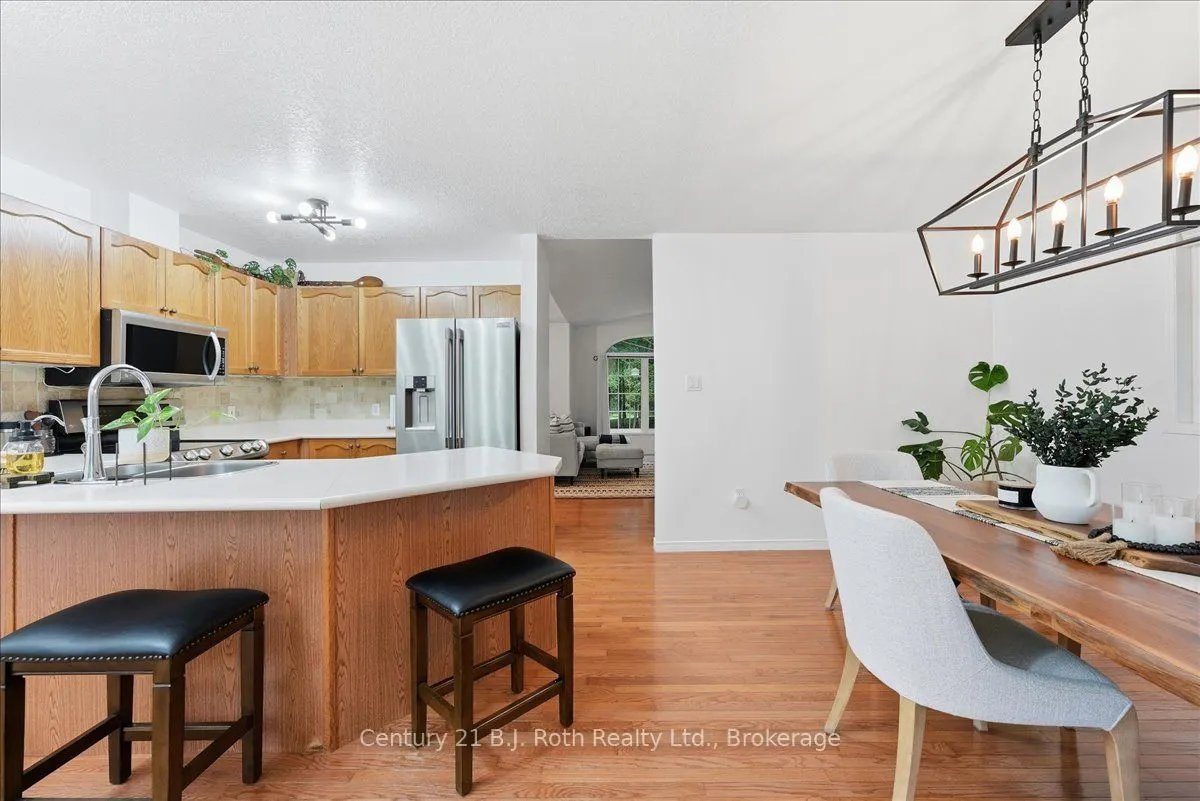 1439 Chapman Road