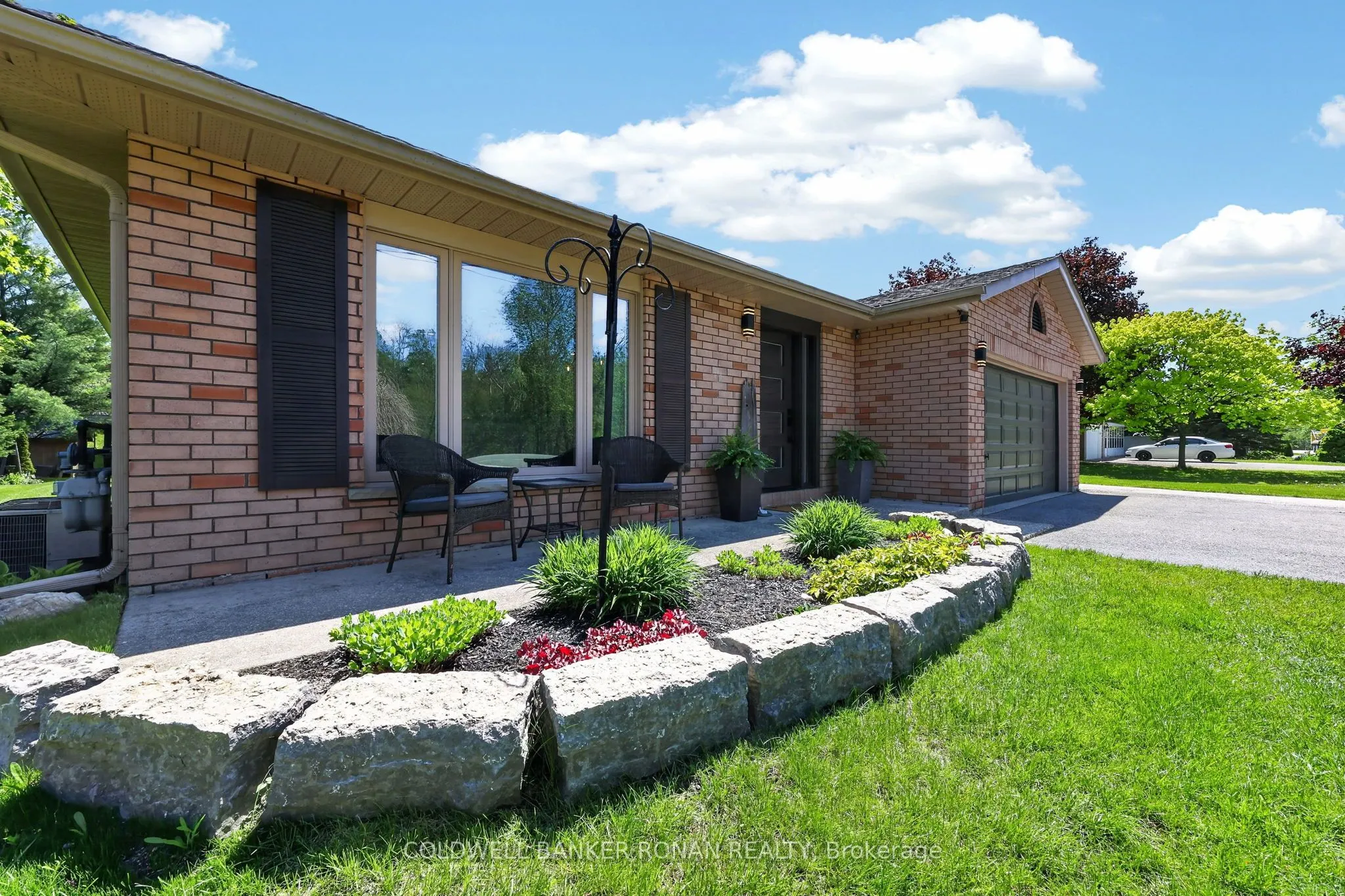 1959 Snow Valley Road
