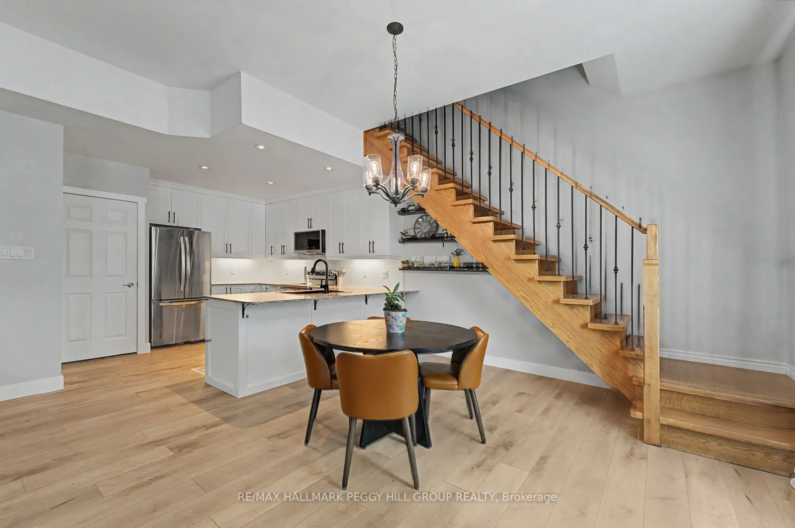 6 Victoria Street #7
