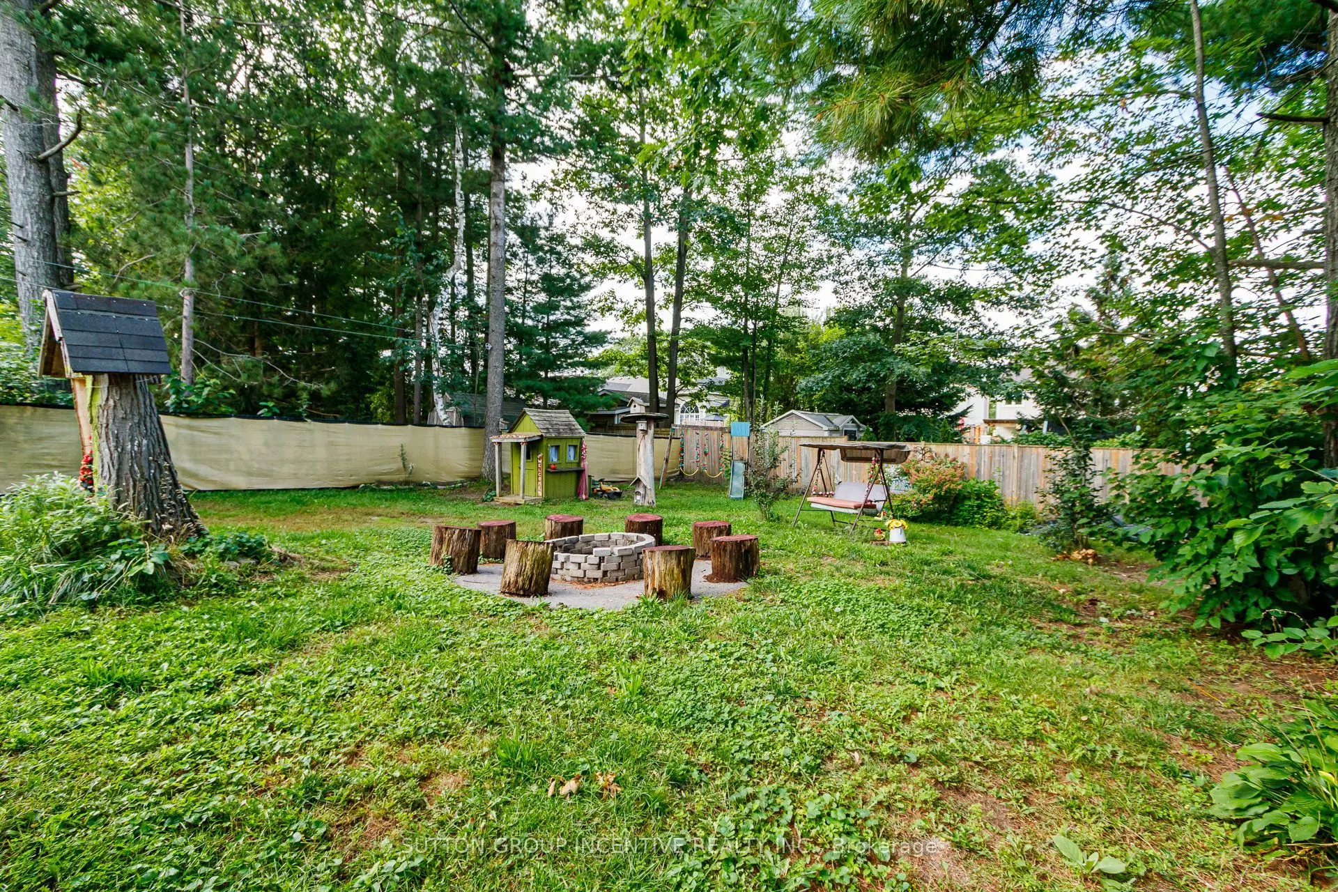 48 Wesley Avenue