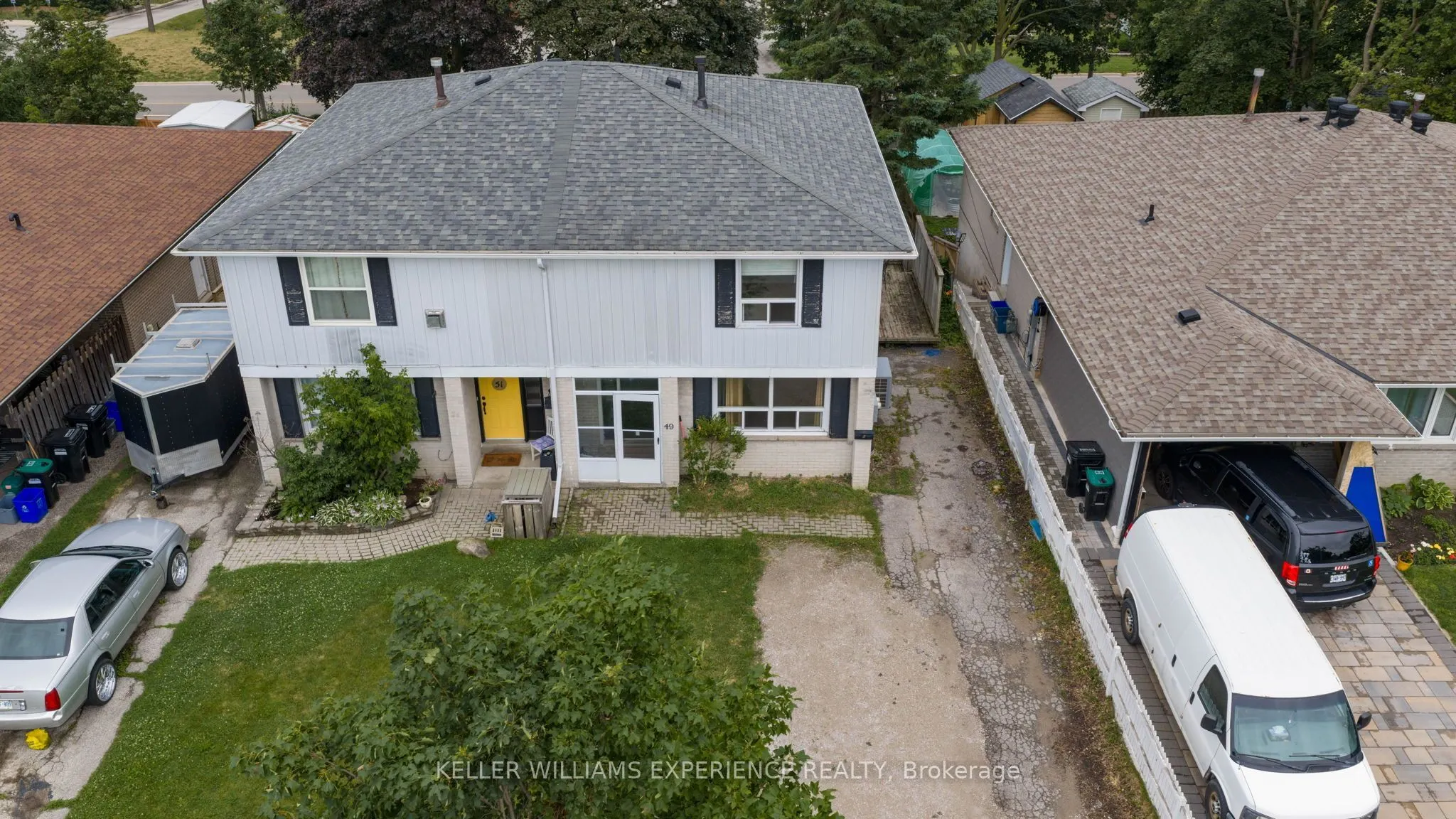 49 Daphne Crescent