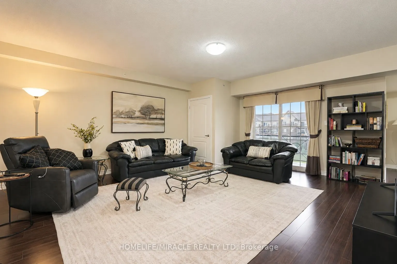 39 Ferndale Drive S #312