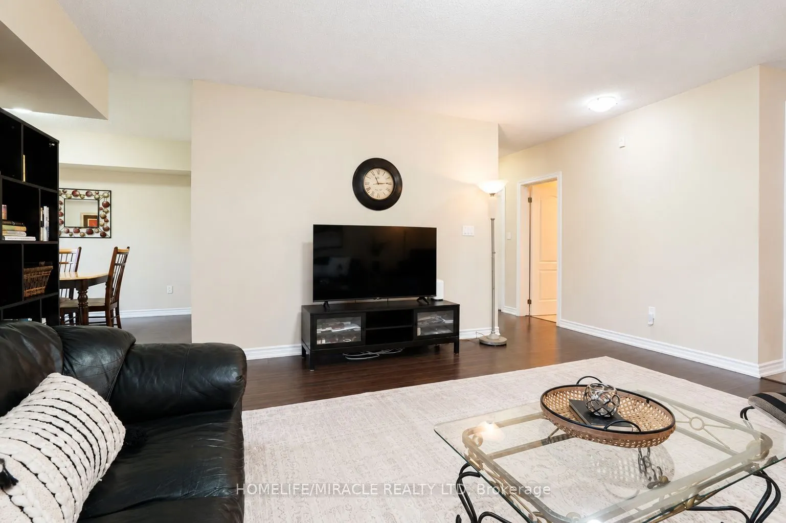39 Ferndale Drive S #312