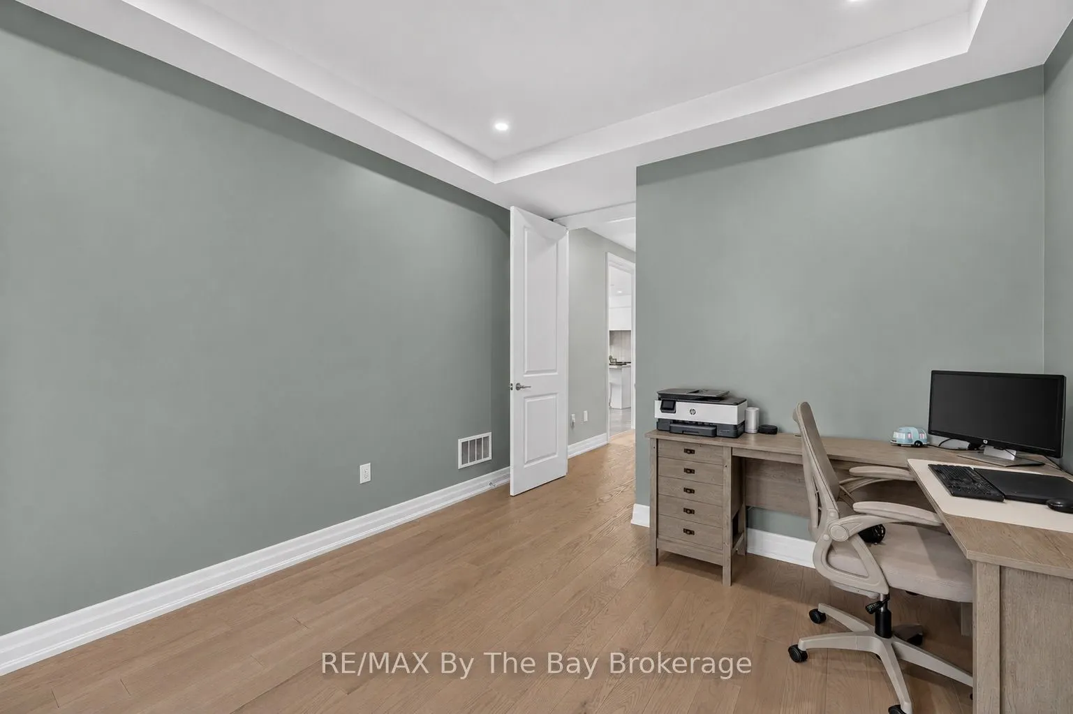 222 Mapleside Drive