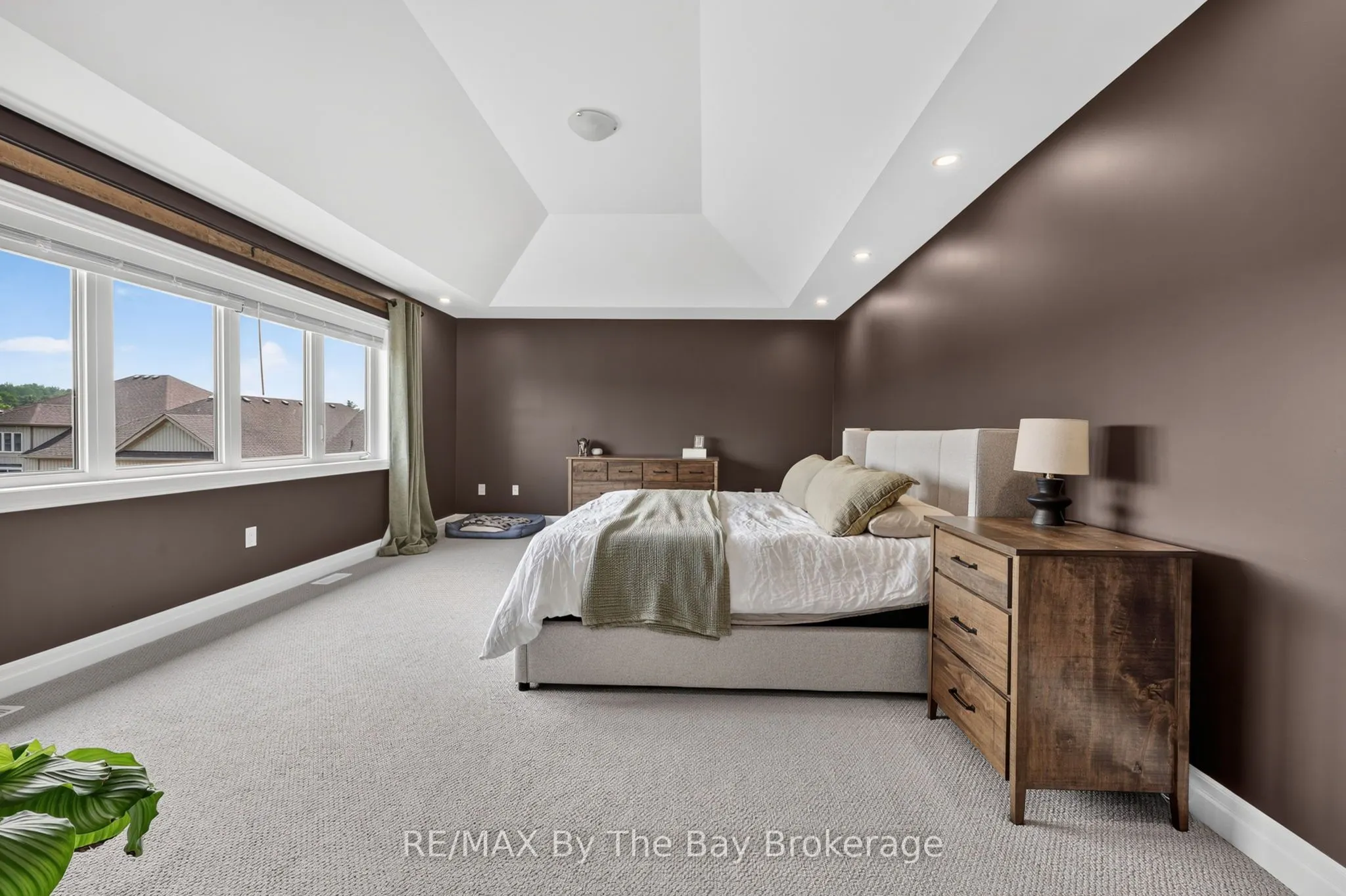 222 Mapleside Drive