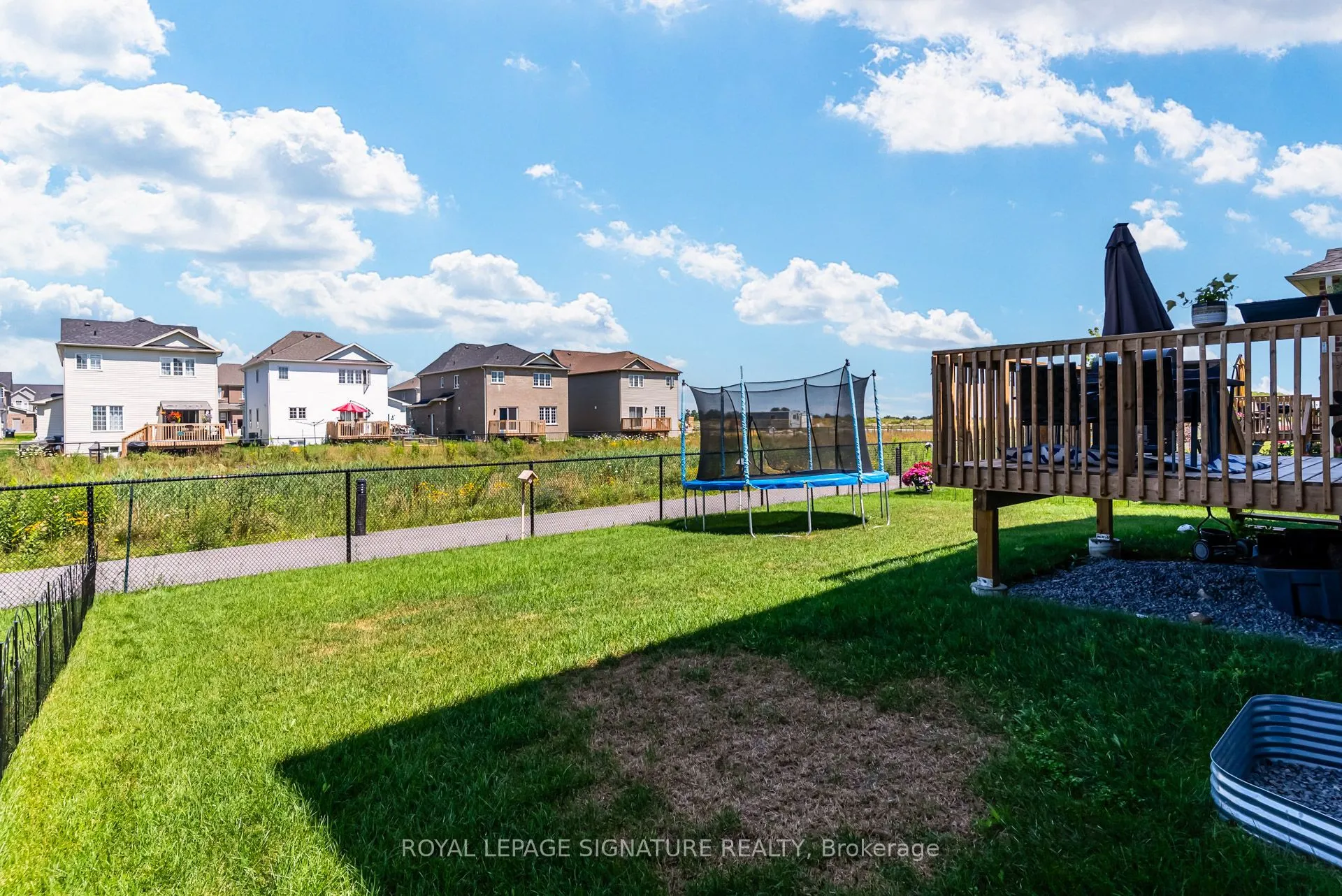 252 Springfield Crescent