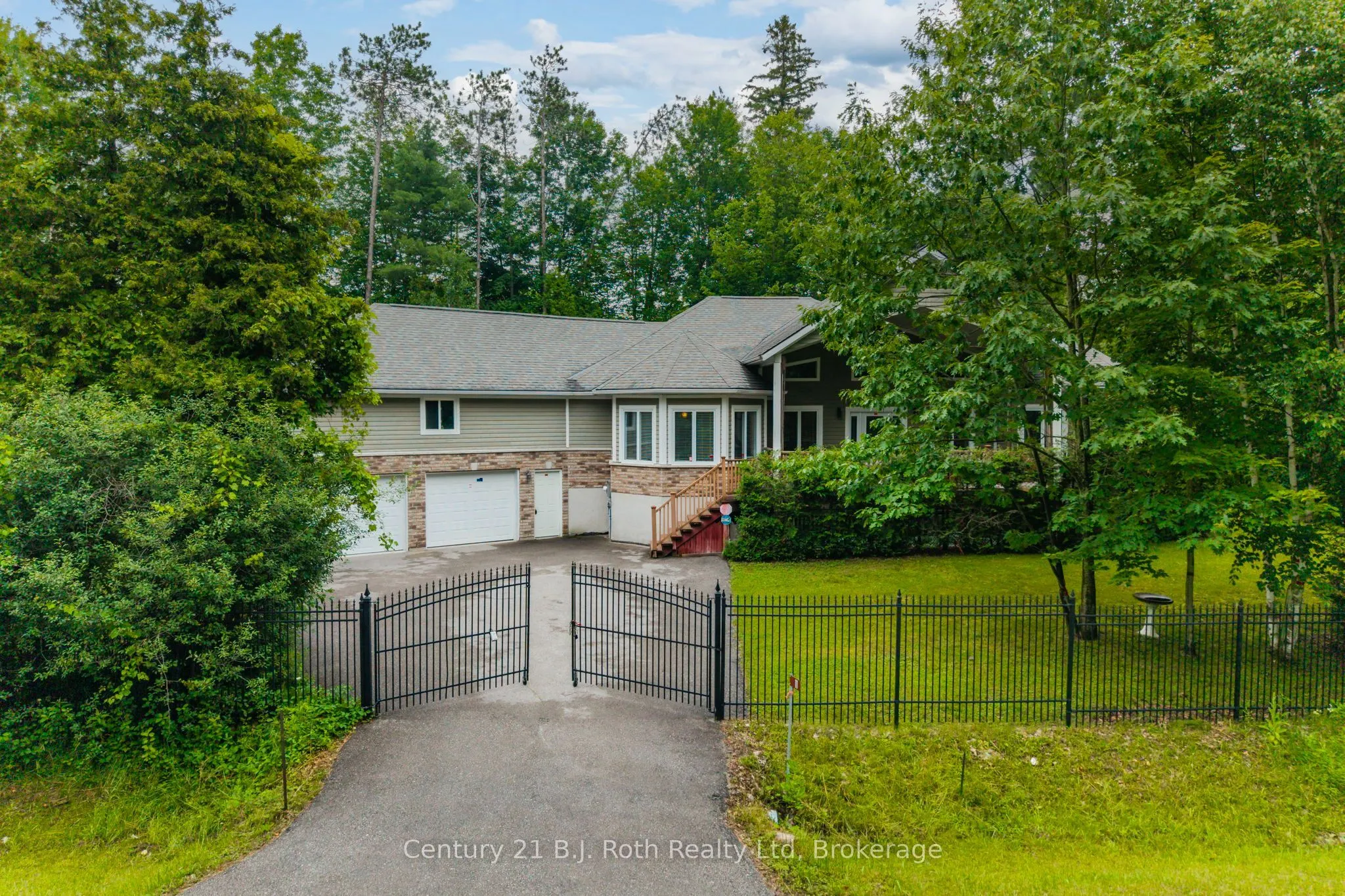 11 Rue Karola Road