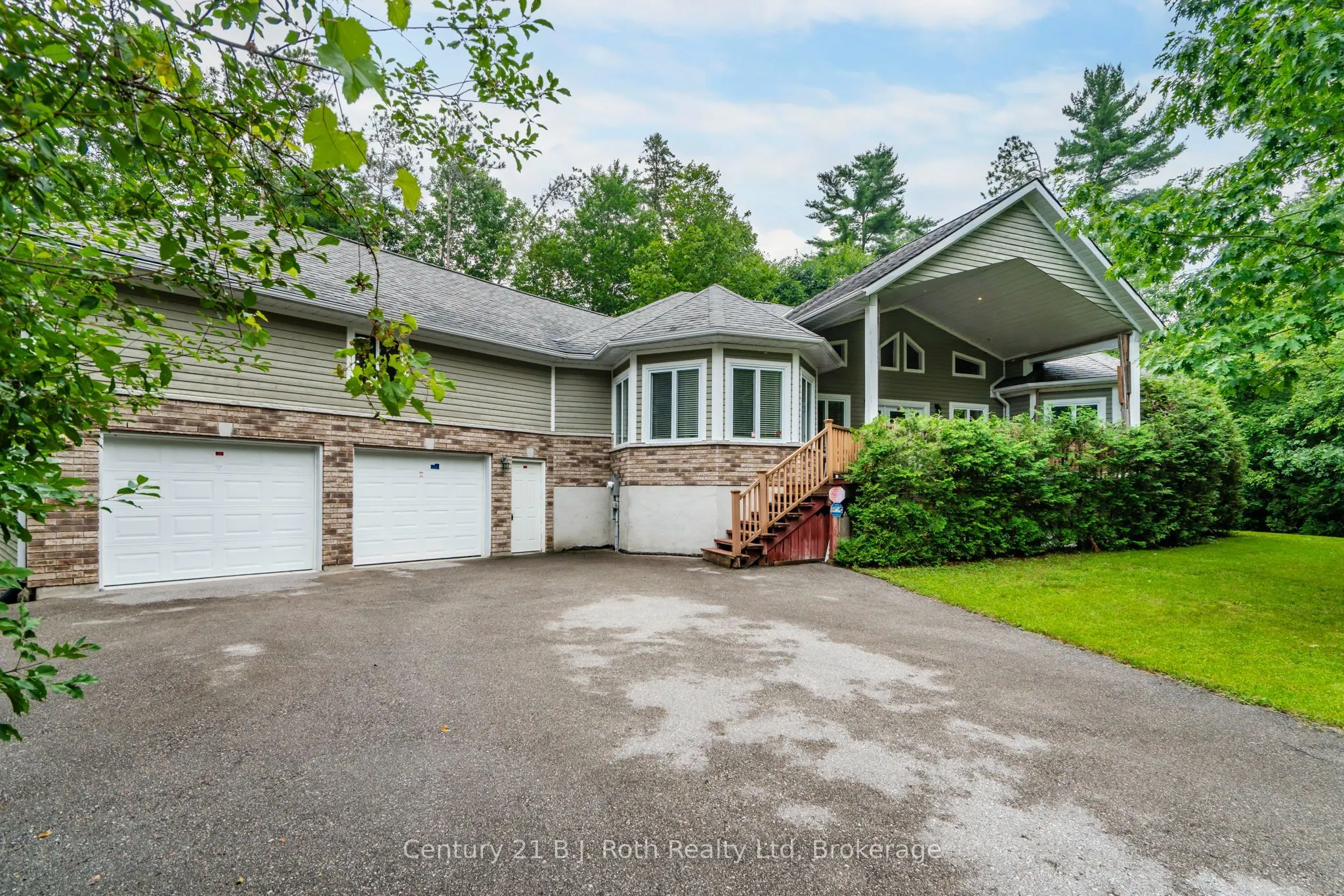 11 Rue Karola Road