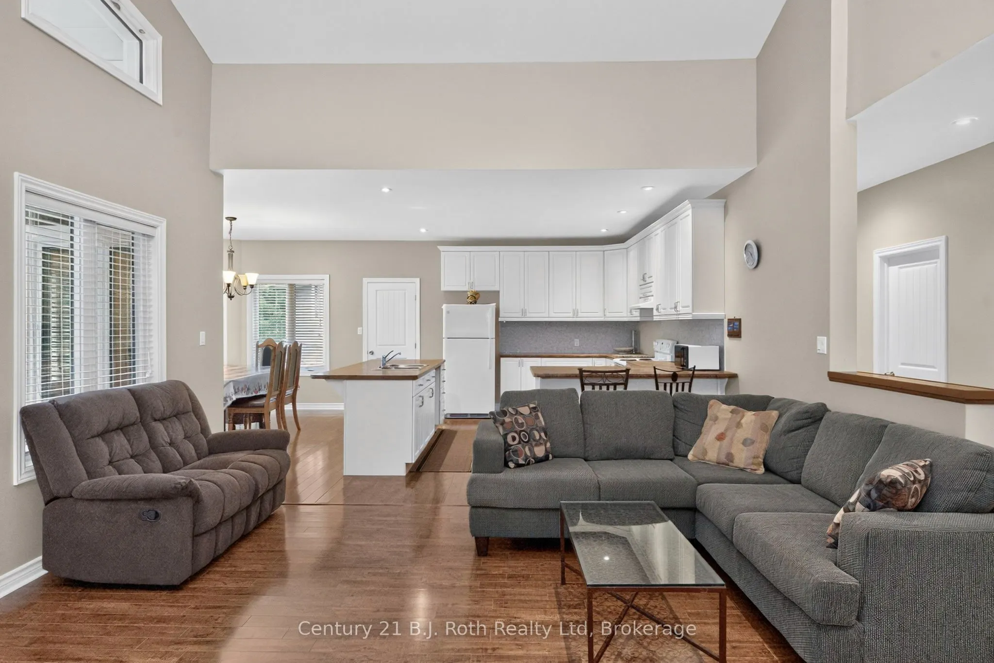11 Rue Karola Road