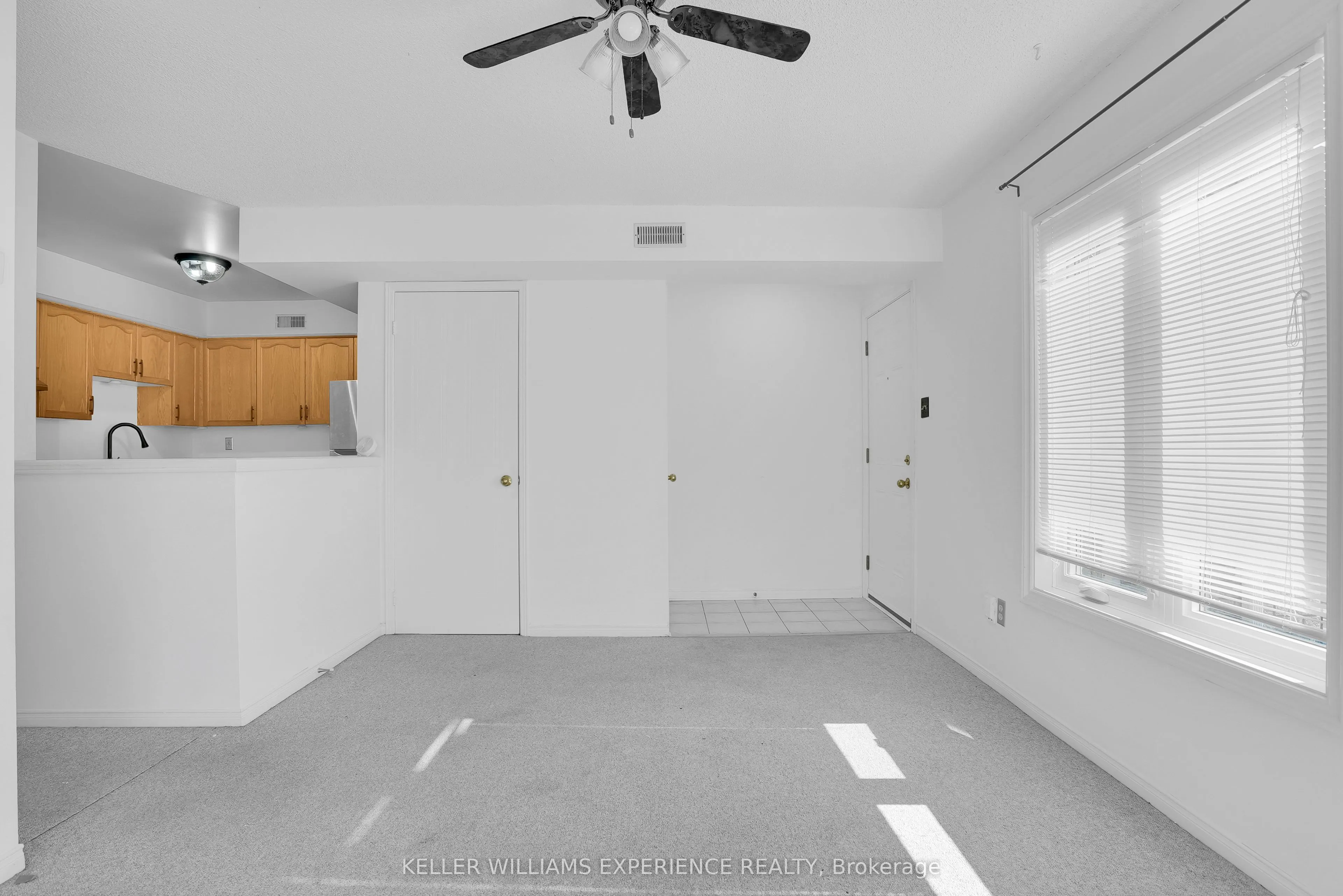 492 Laclie Street #204