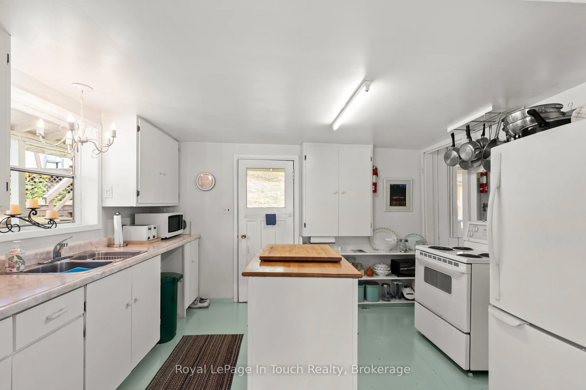 2865 Severn River