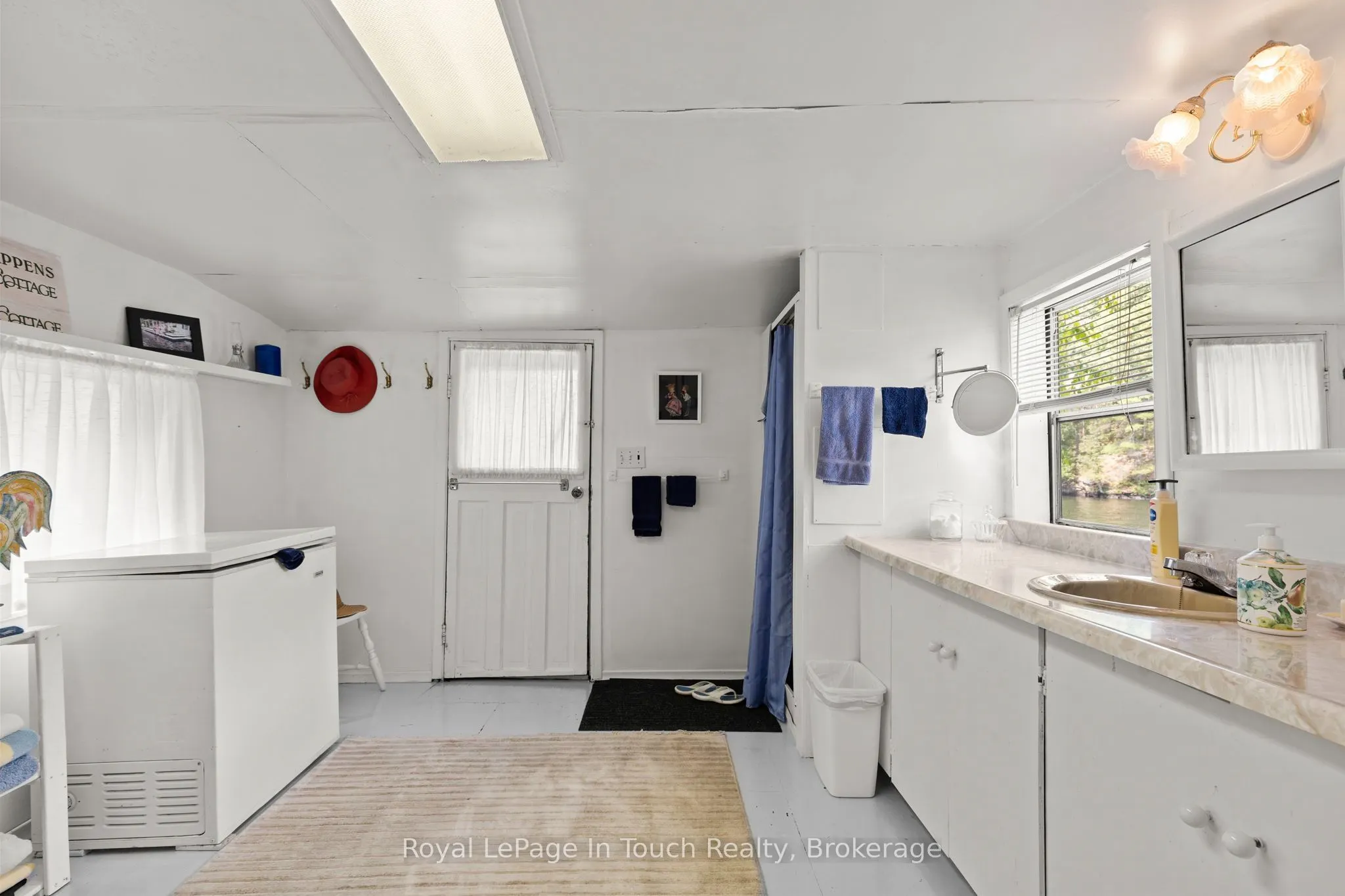 2865 Severn River