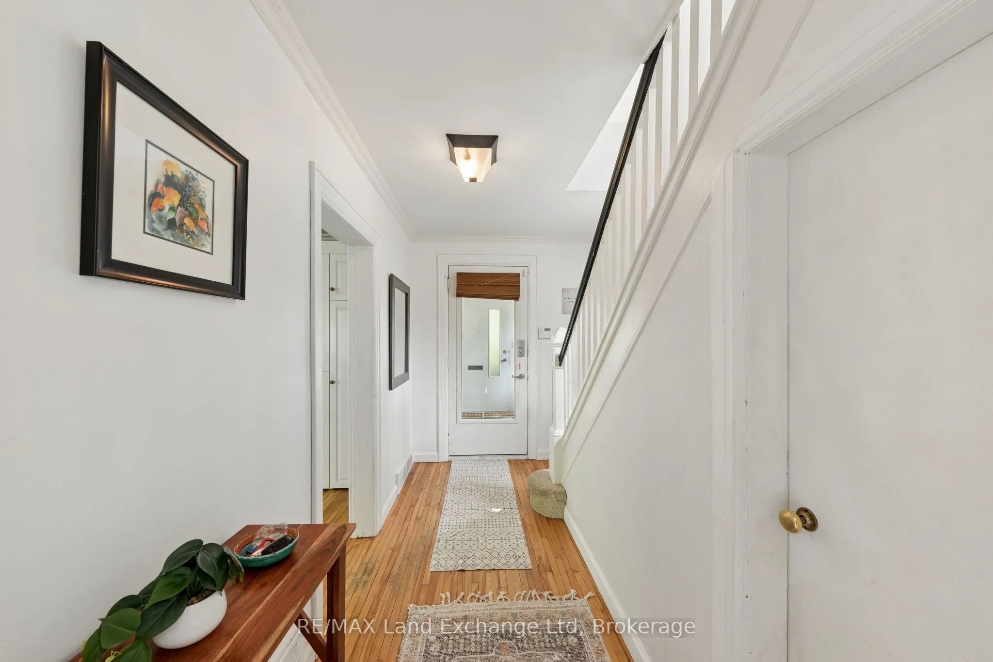 836 Victoria Street