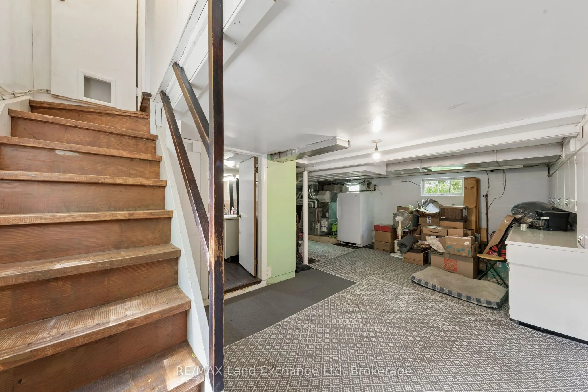 836 Victoria Street